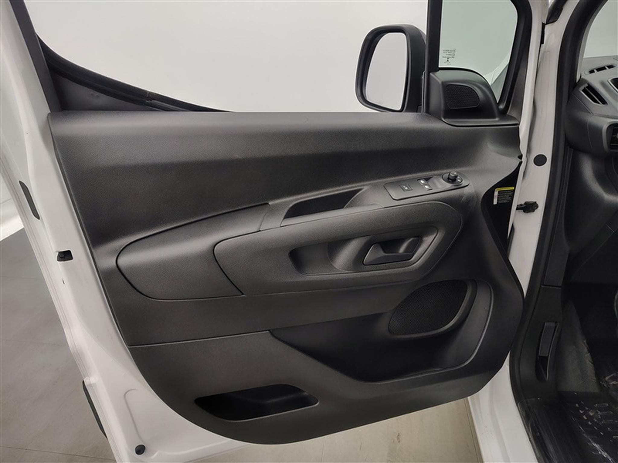 Toyota Proace 1.5 D-4D 130Cv 3PL / CLIM / BLUETOOTH / PDC (2020) - Photo 16