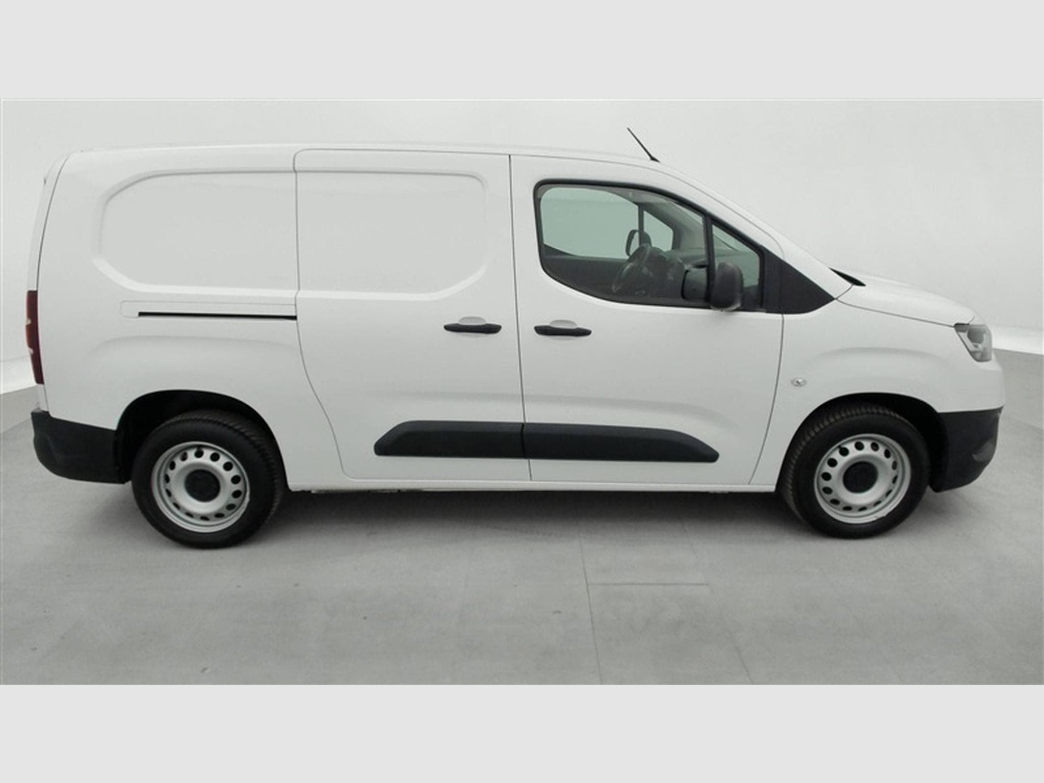 Toyota Proace 1.5 D-4D 130Cv 3PL / CLIM / BLUETOOTH / PDC (2020) - Photo 22