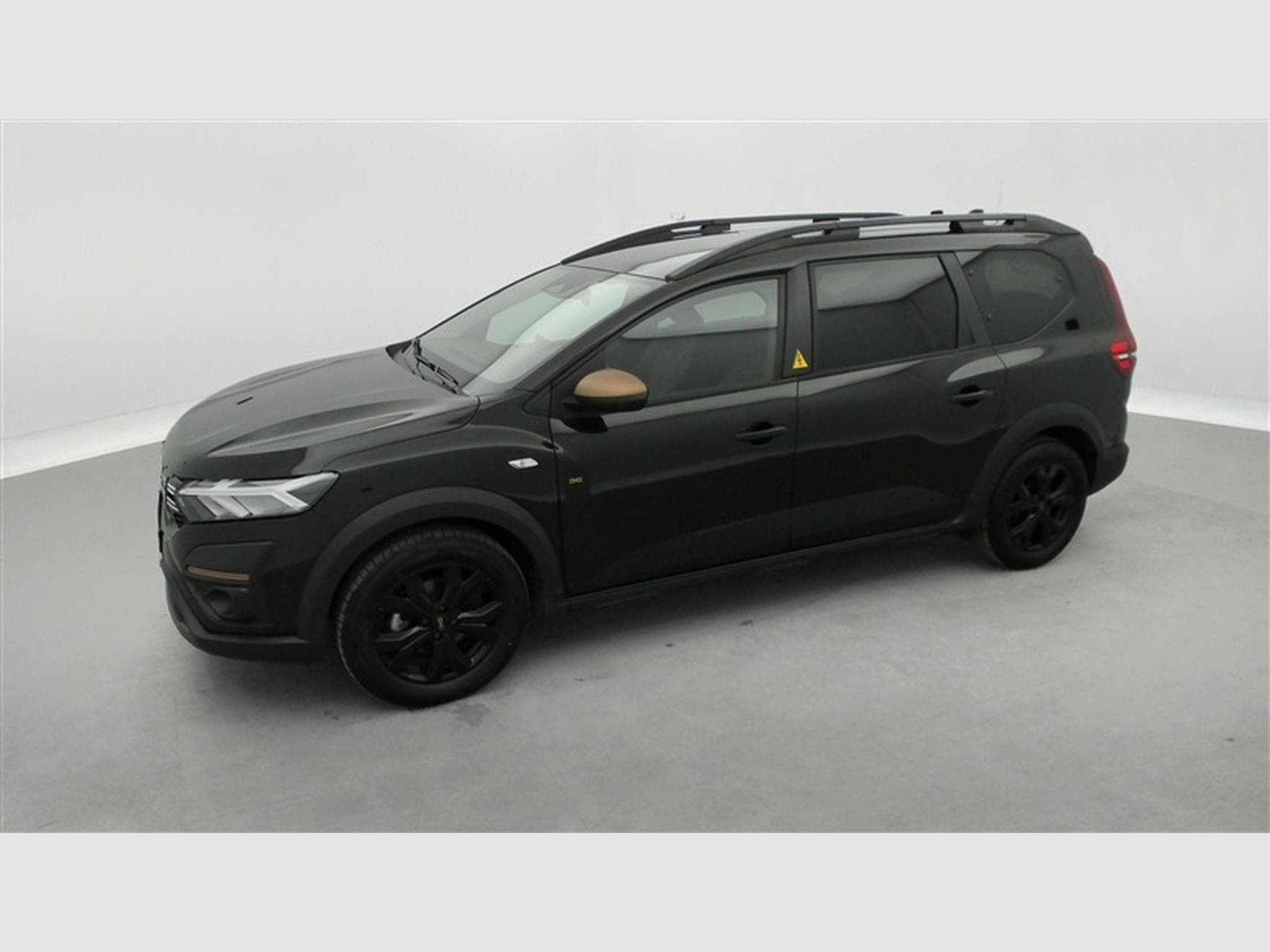 Dacia Jogger Hybrid 1.6 Extreme 7PL / NAVI / CARPLAY / CAMERA (2025) - Photo 22