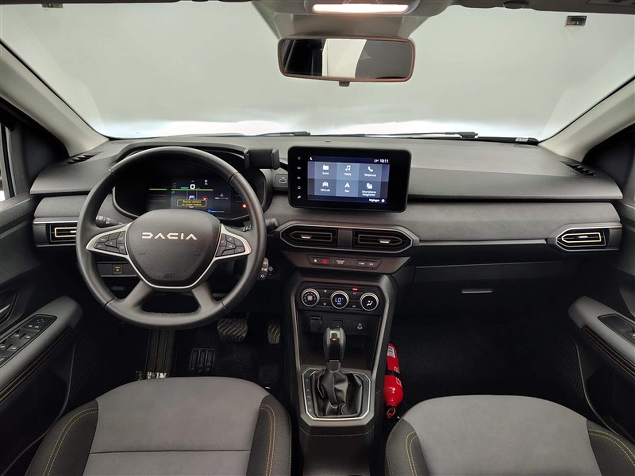 Dacia Jogger Hybrid 1.6 Extreme 7PL / NAVI / CARPLAY / CAMERA (2025) - Photo 8