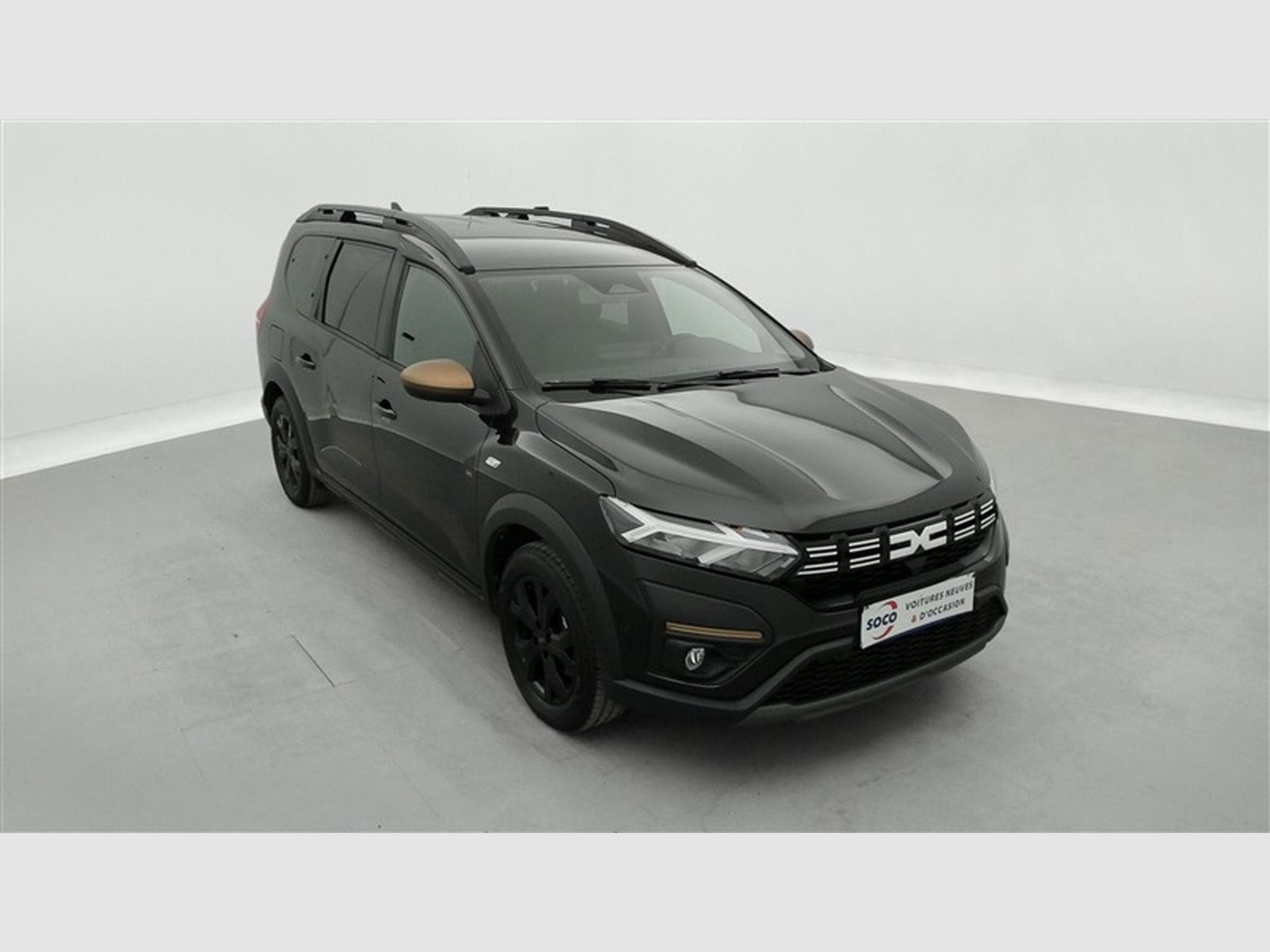 Dacia Jogger Hybrid 1.6 Extreme 7PL / NAVI / CARPLAY / CAMERA (2025) - Photo 23