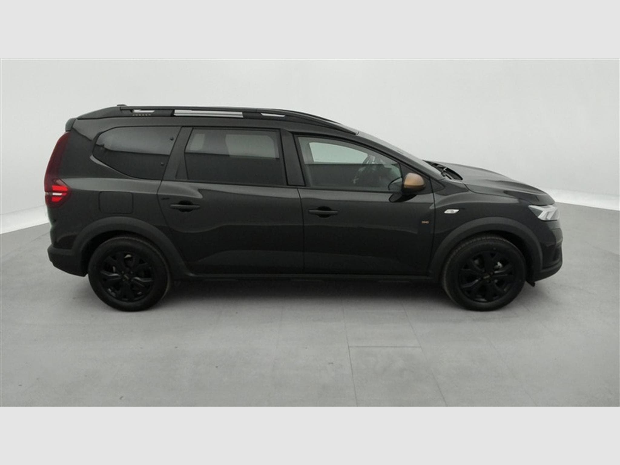 Dacia Jogger Hybrid 1.6 Extreme 7PL / NAVI / CARPLAY / CAMERA (2025) - Photo 25