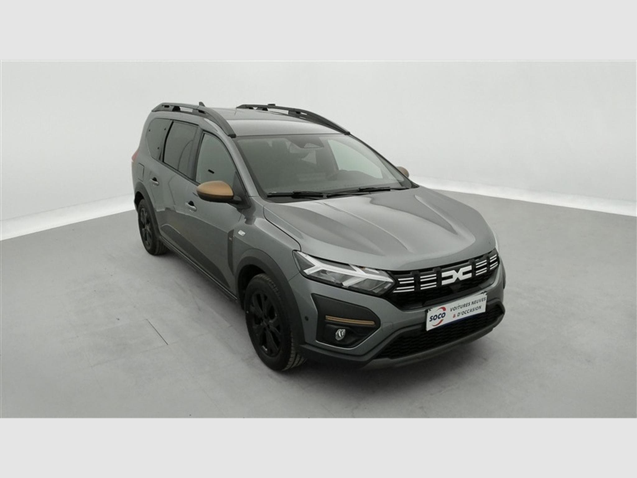 Dacia Jogger Hybrid 1.6 Extreme 7PL / NAVI / CARPLAY / CAMERA (2025) - Photo 22