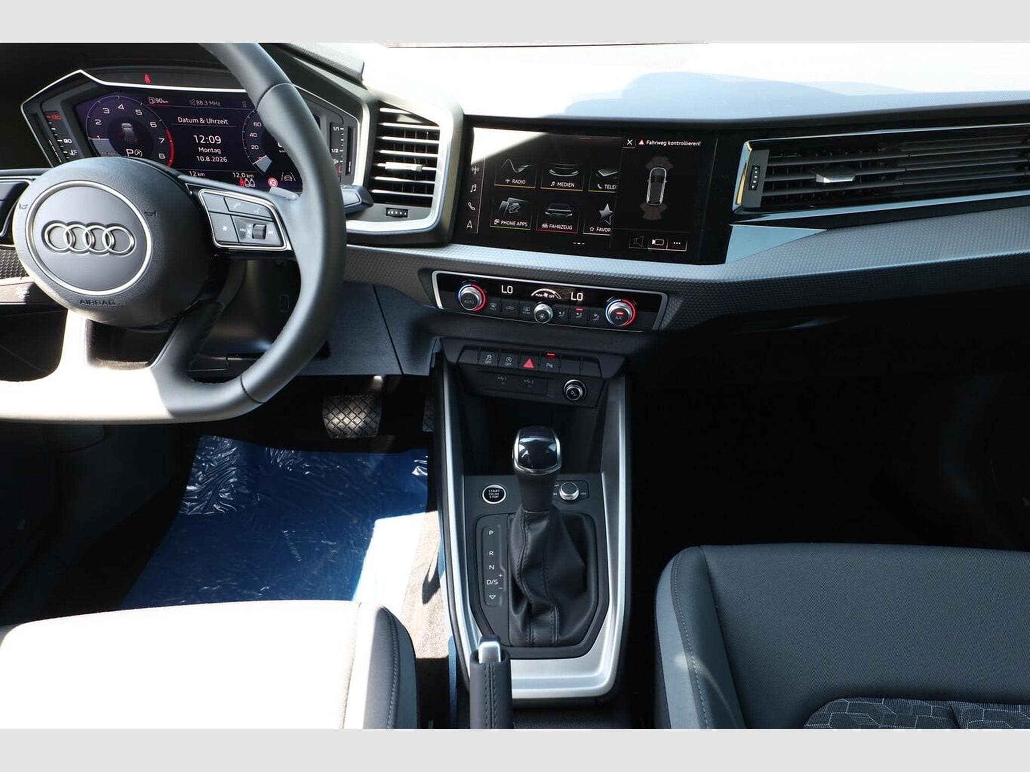 Audi A1 S line (2026) - Photo 8