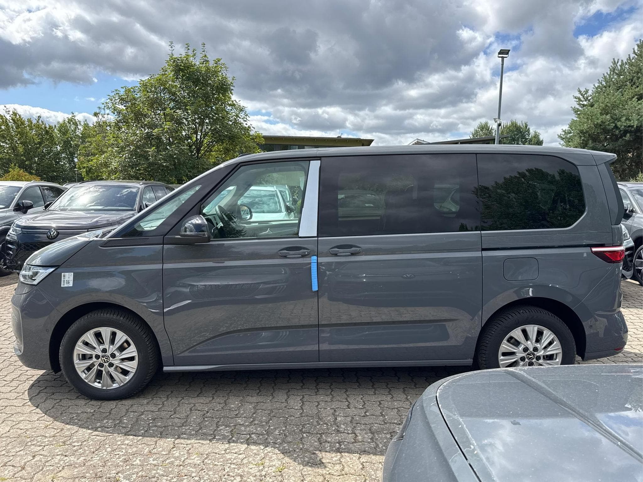 VW T7 Business (2026) - Foto 3