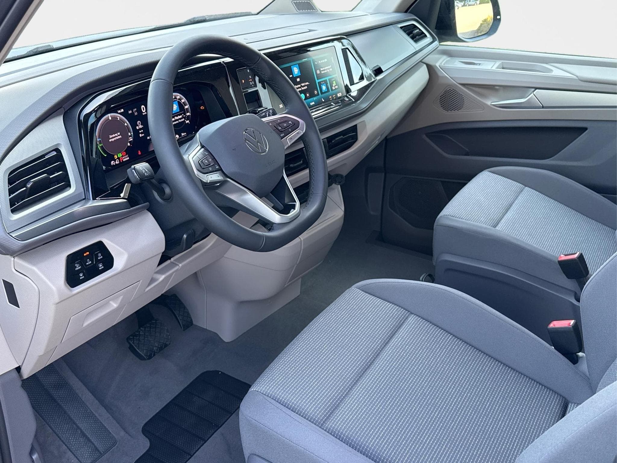VW T7 Business (2026) - Photo 10