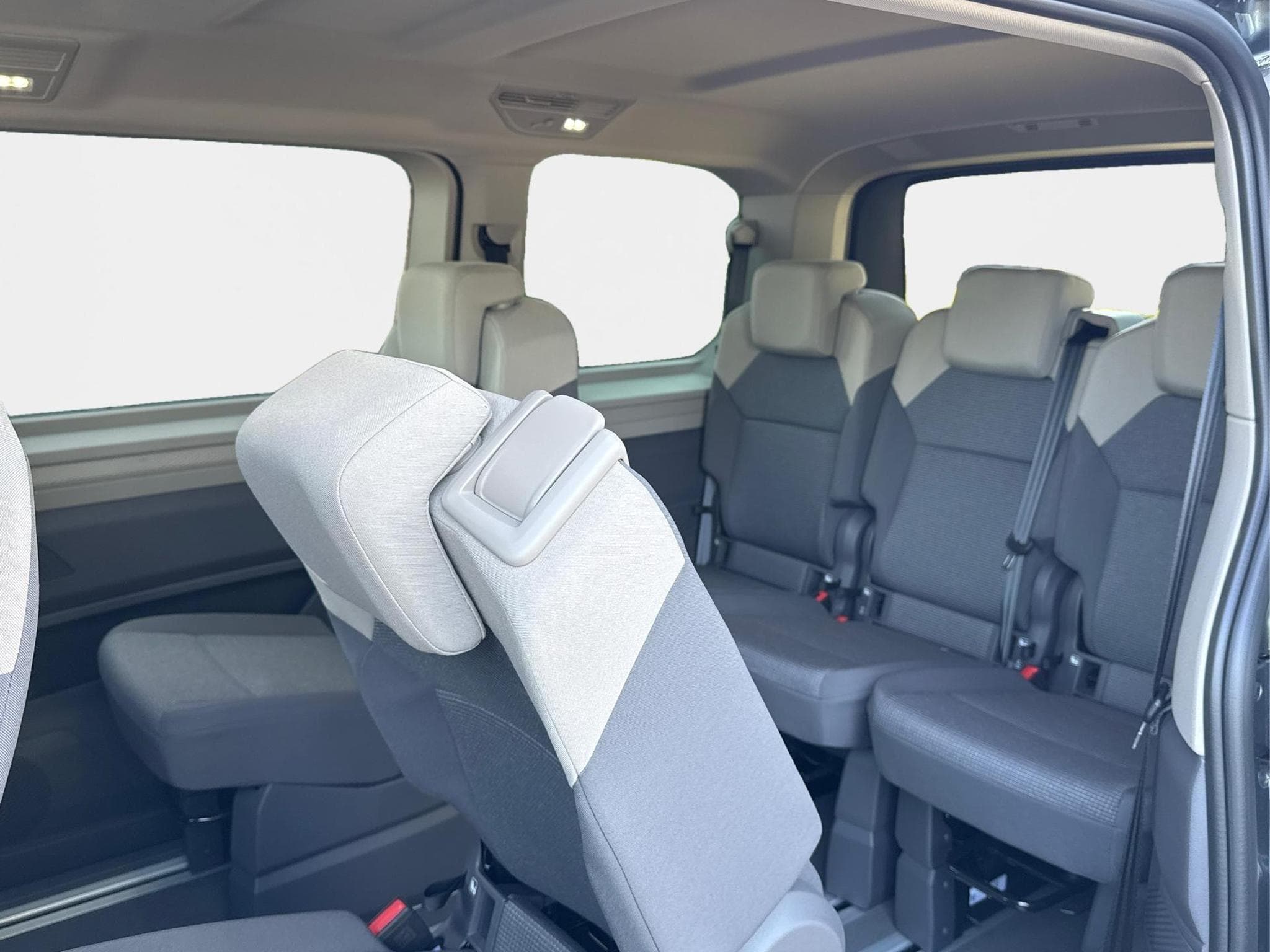 VW T7 Business (2026) - Photo 17