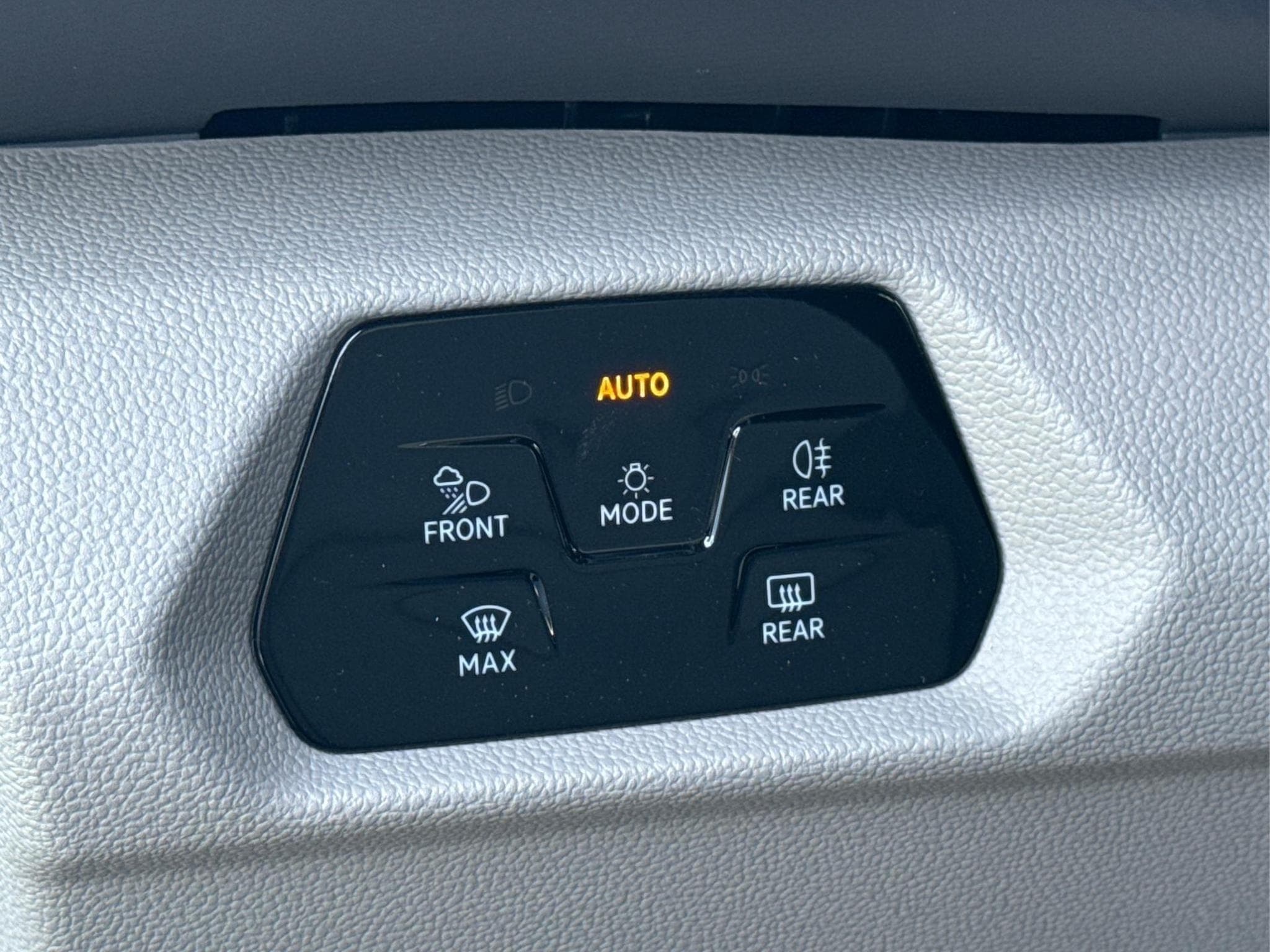 VW T7 Business (2026) - Photo 21