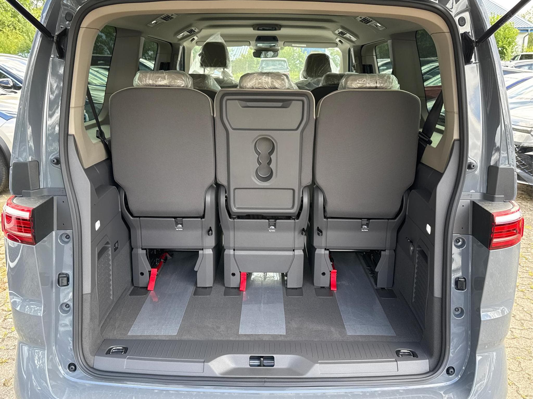 VW T7 Business (2026) - Photo 10