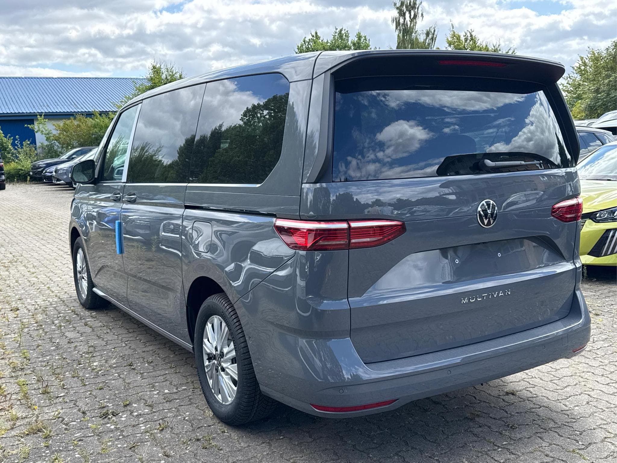 VW T7 Business (2026) - Photo 4