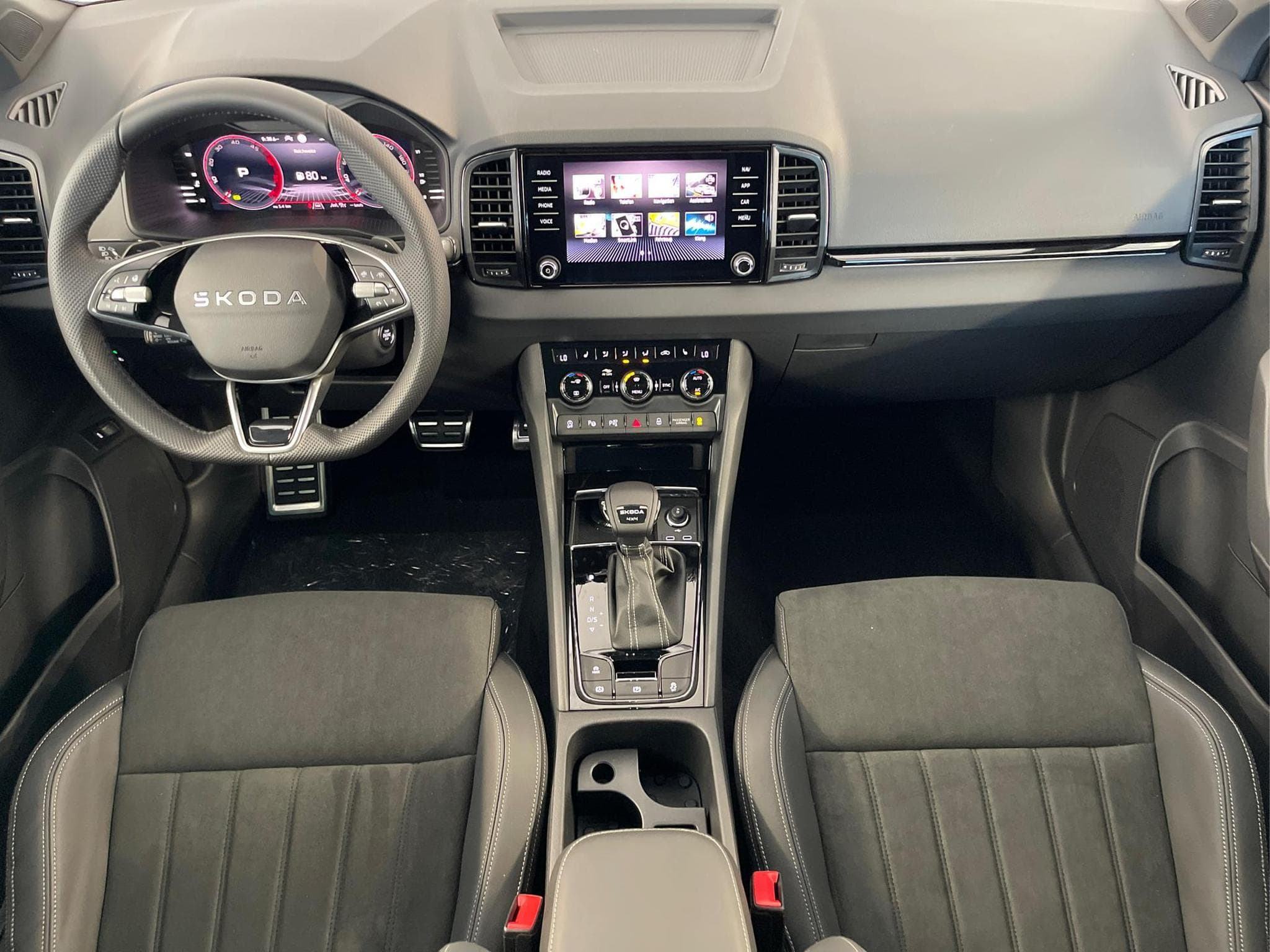Skoda Karoq Sportline (2026) - Photo 6