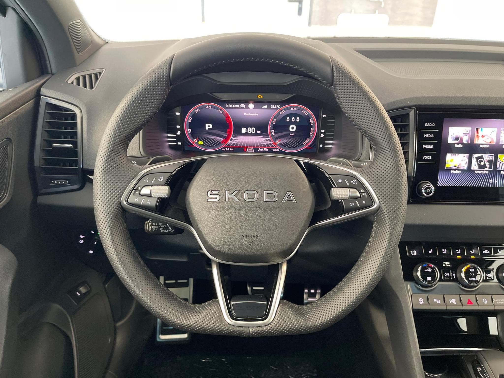 Skoda Karoq Sportline (2026) - Photo 8