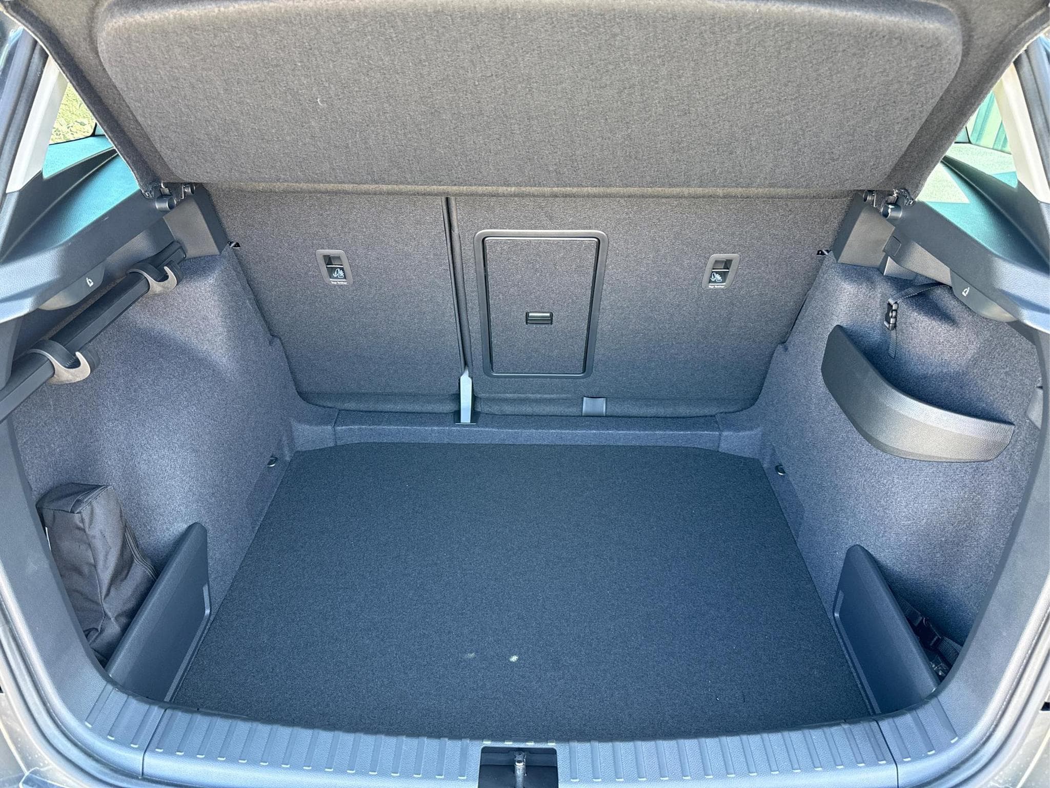 Skoda Karoq EXTRA 2,0 TDI (2026) - Photo 10