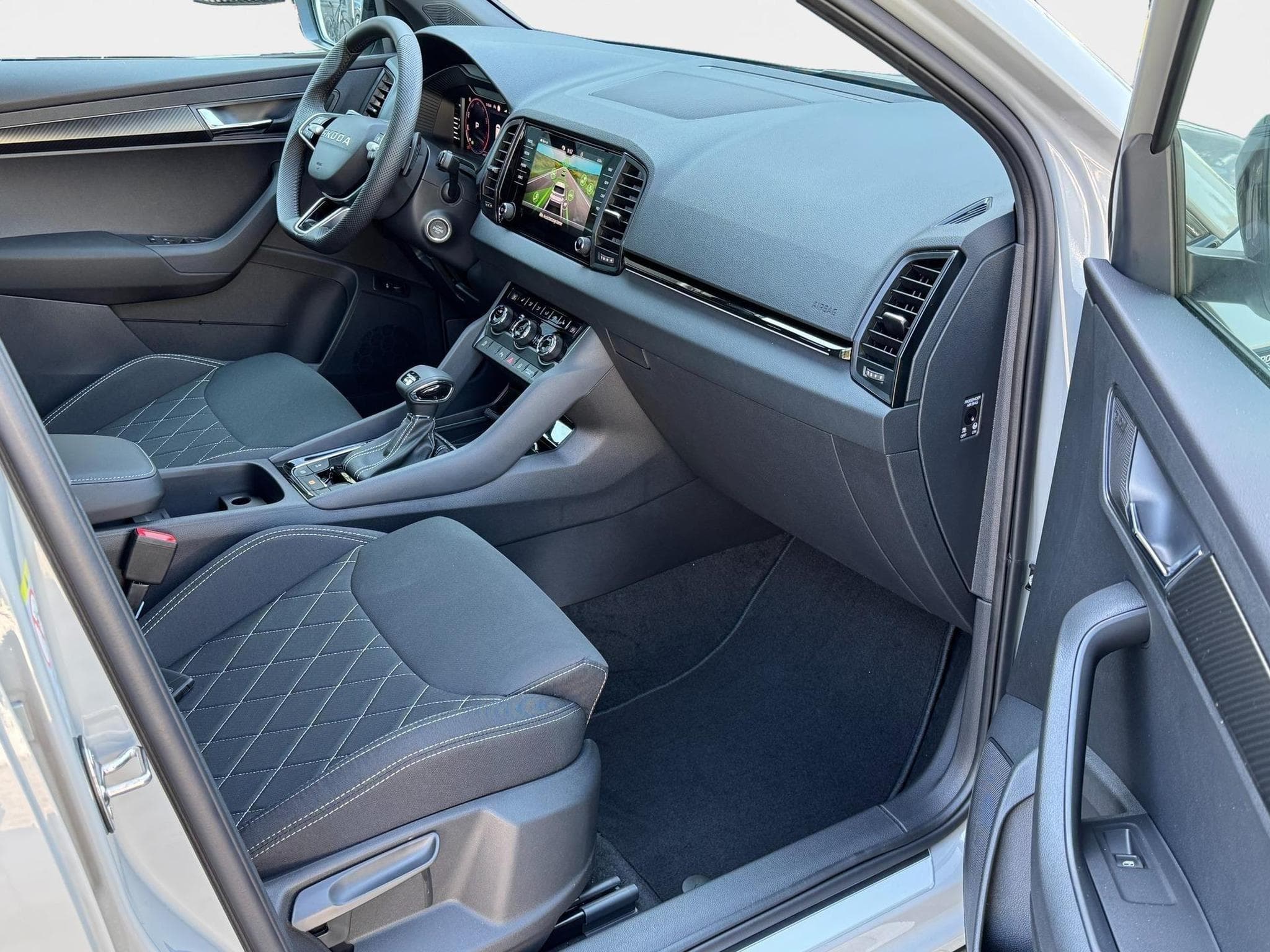 Skoda Karoq Sportline (2026) - Photo 10