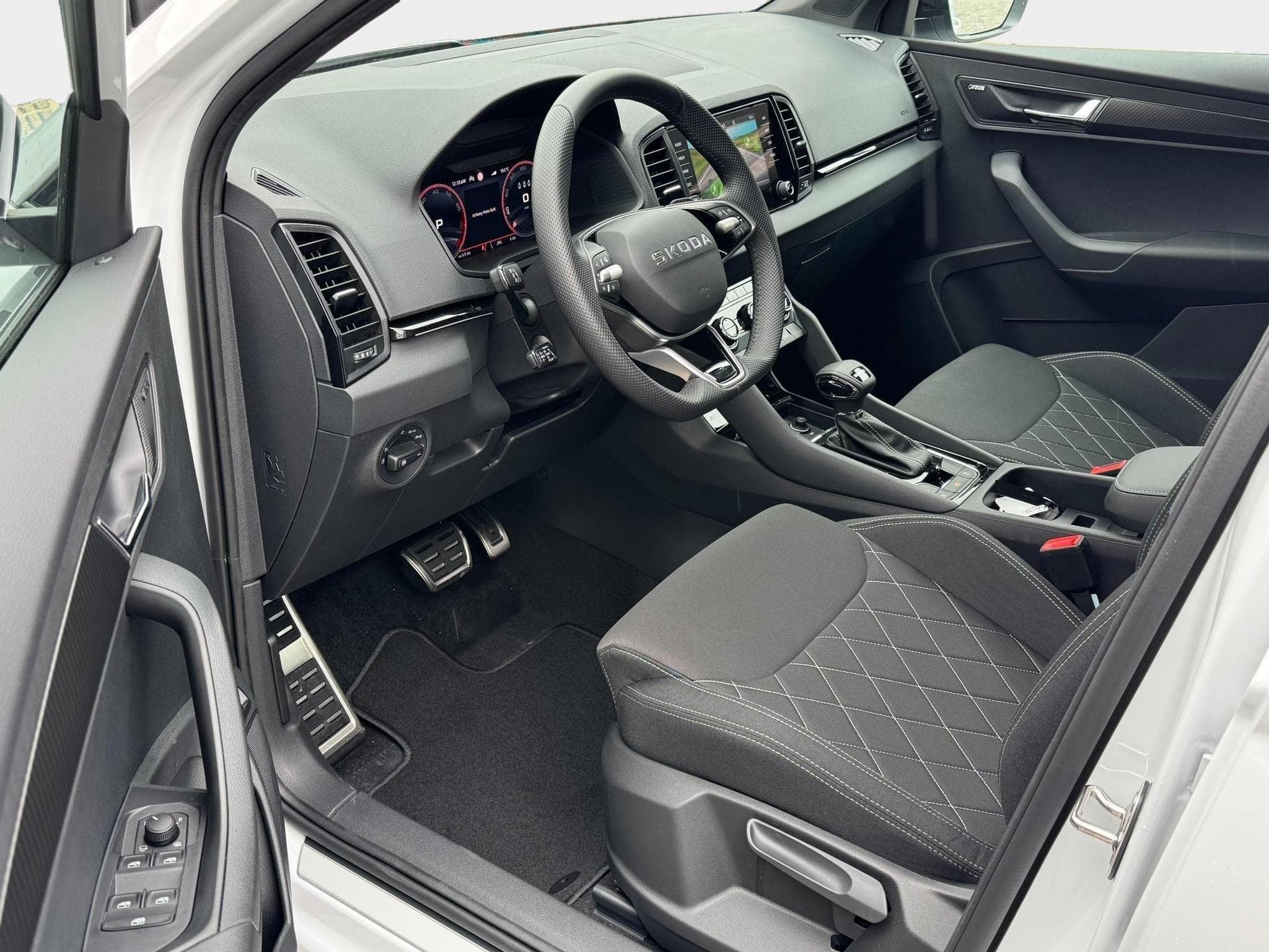 Skoda Karoq Sportline (2026) - Photo 10