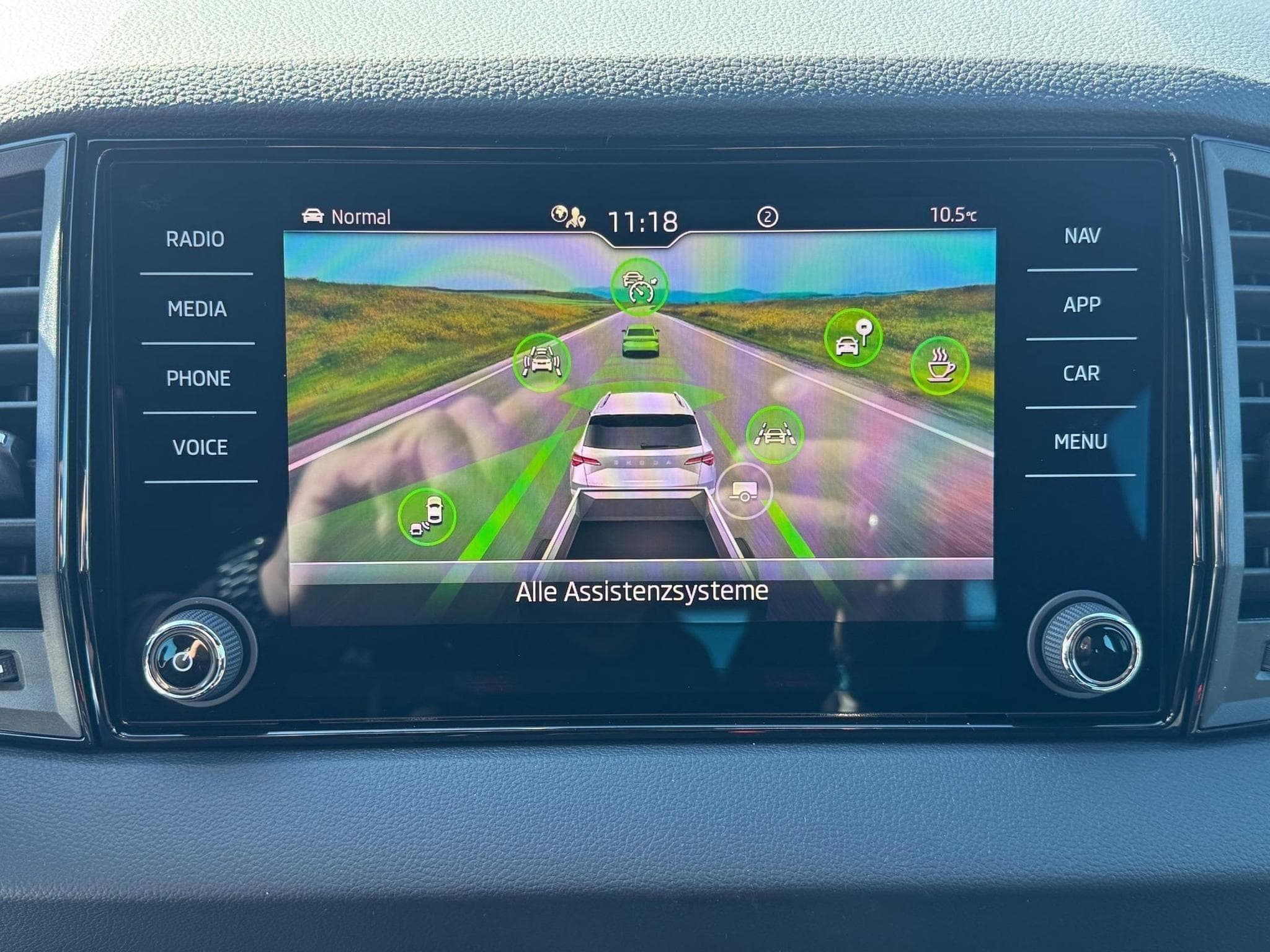 Skoda Karoq Sportline (2026) - Photo 21