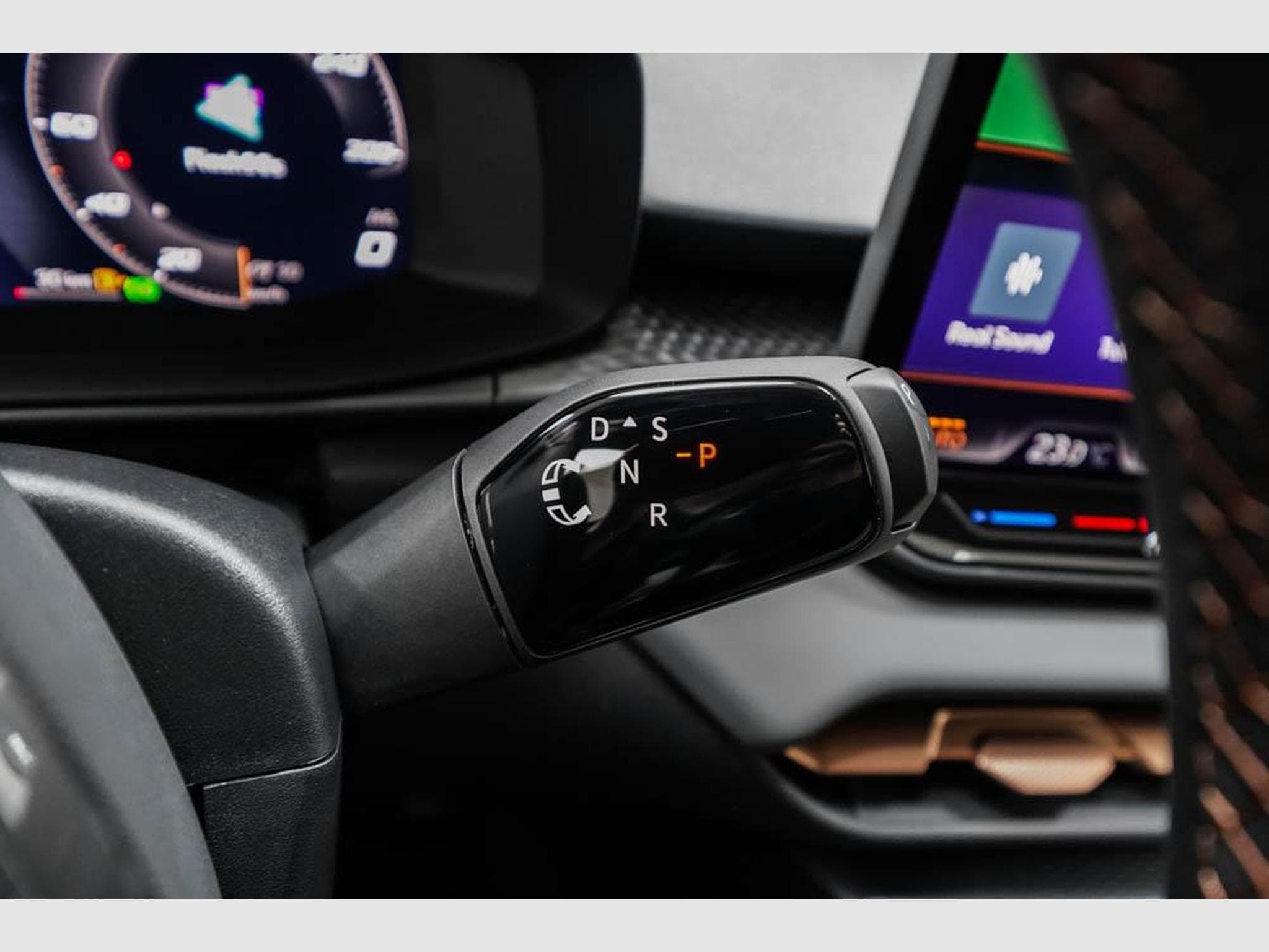 Cupra Terramar 1,5 eTSI DSG (2026) - Photo 11