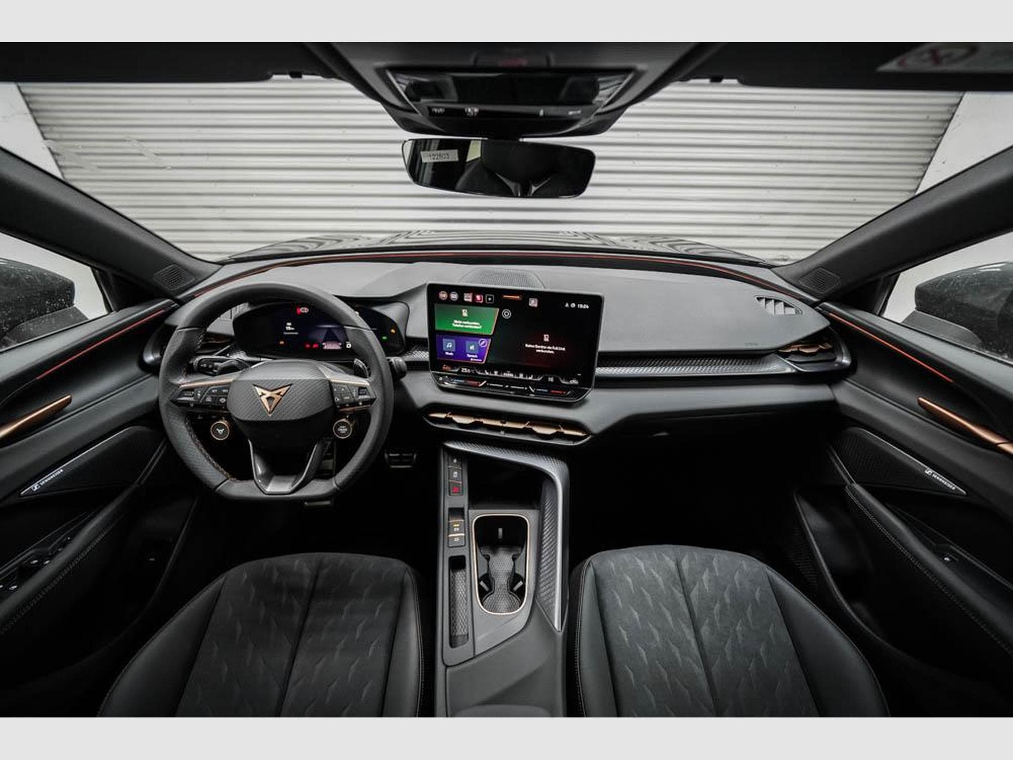 Cupra Terramar 1,5 eTSI DSG (2026) - Photo 6