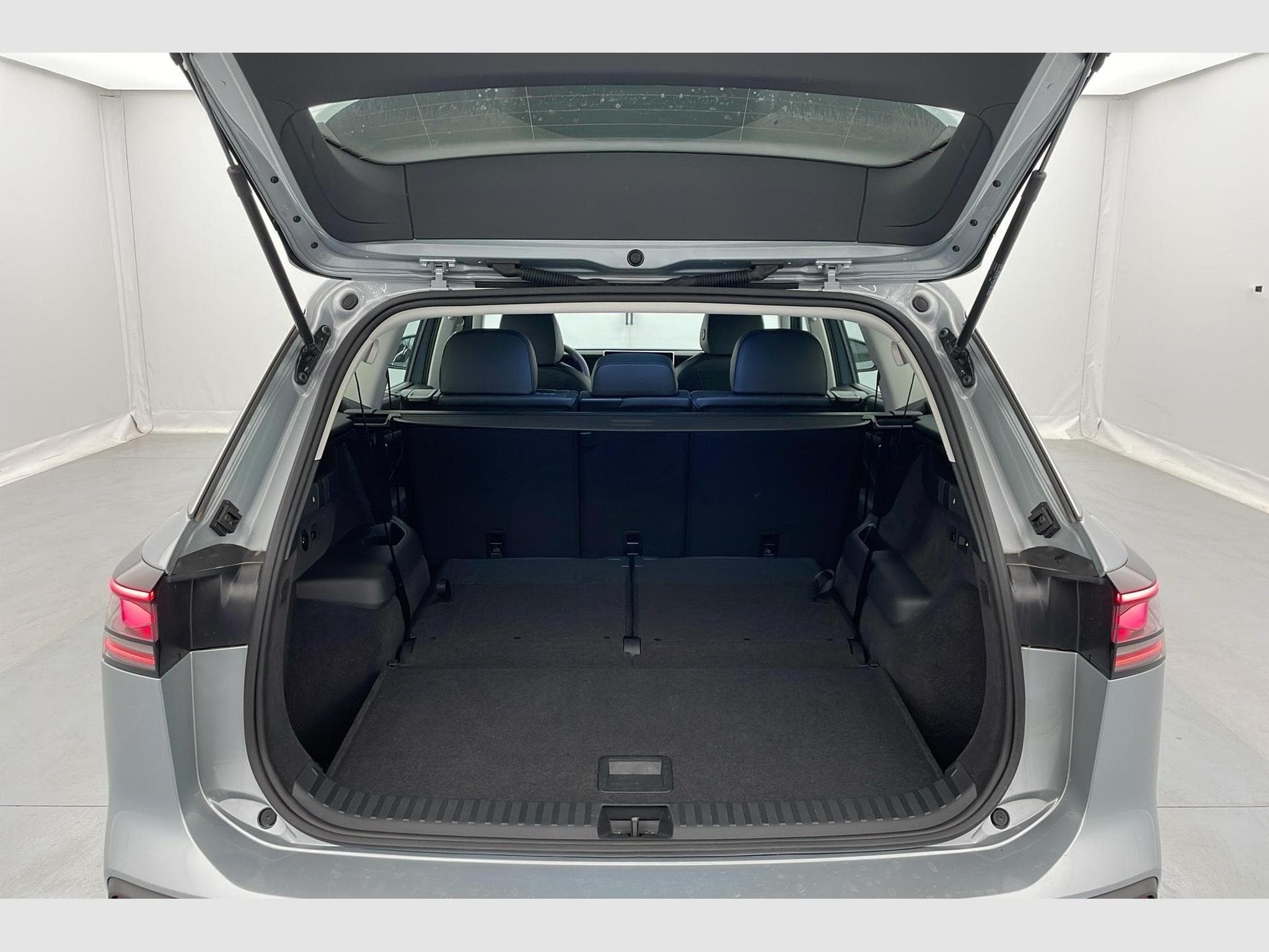 VW Tayron Life Plus 7pl (2025) - Photo 11