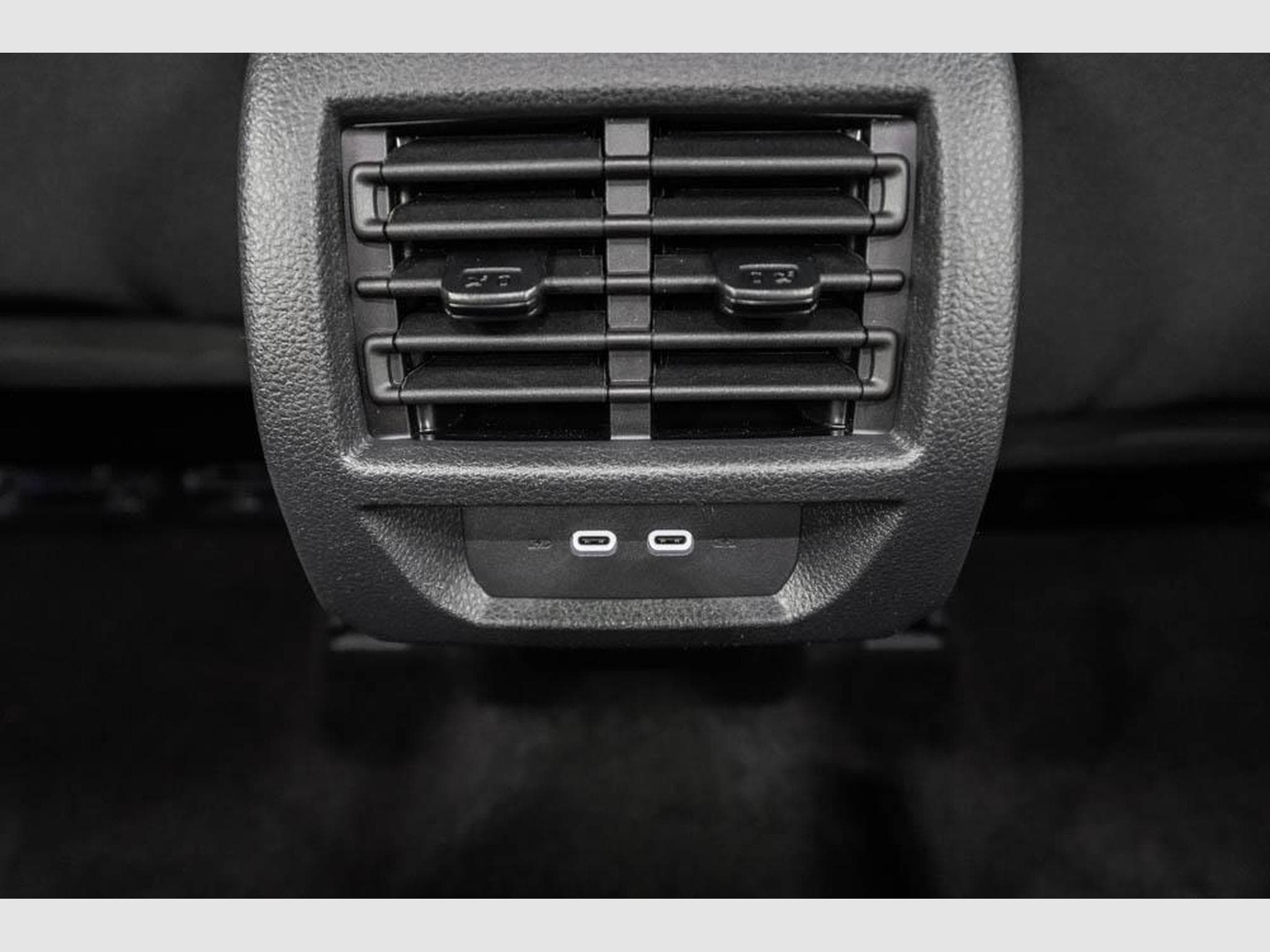 VW Caddy 2,0 TDI DSG (2026) - Photo 17