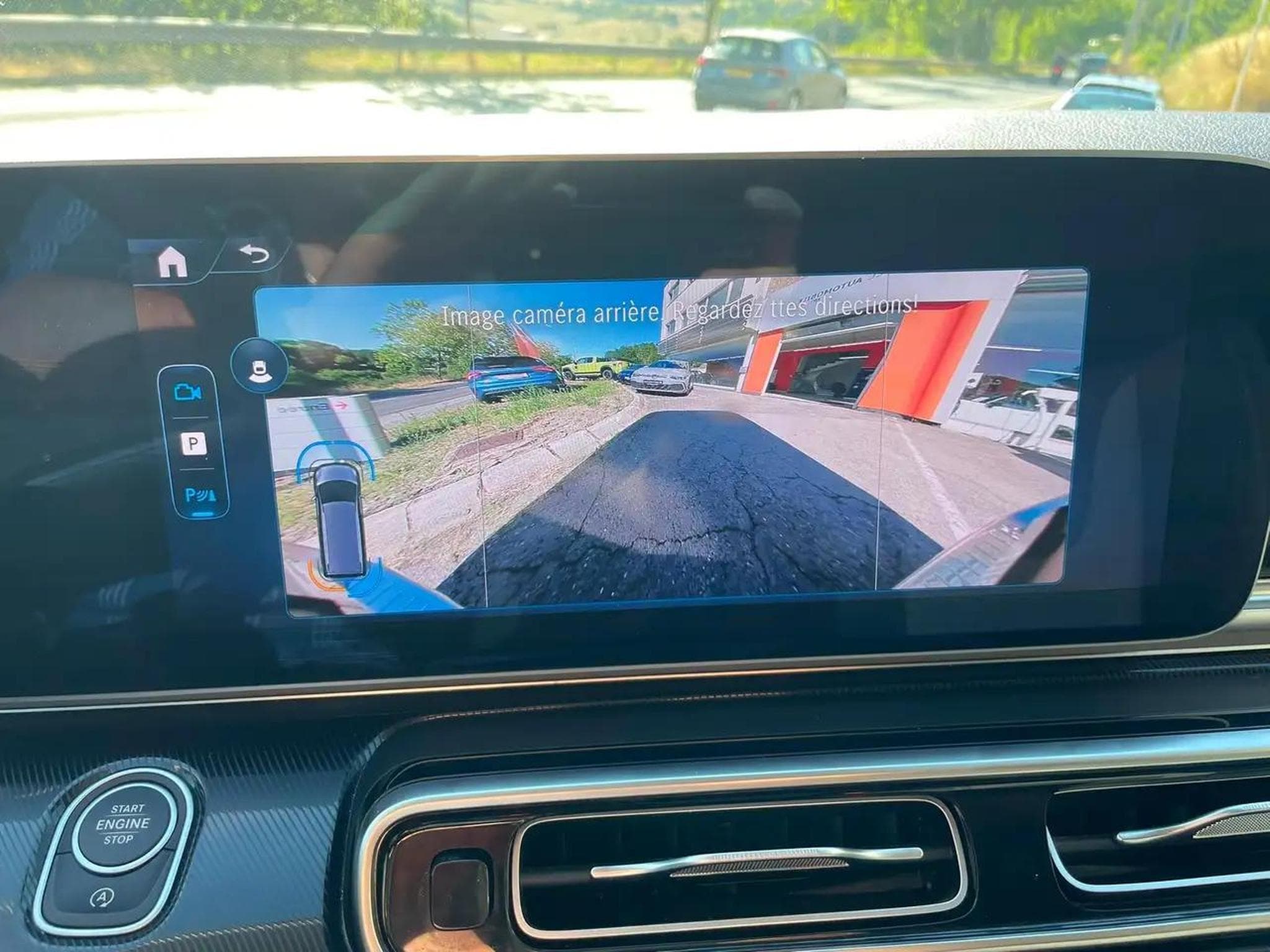 Mercedes 250 (2025) - Foto 21