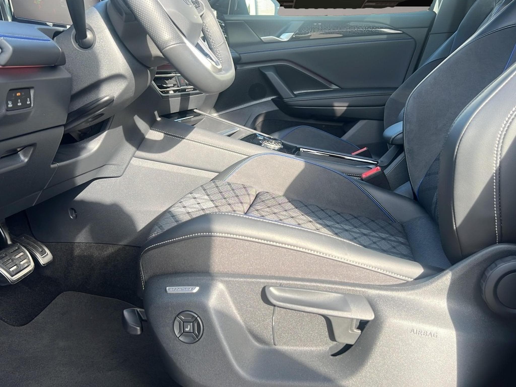 VW Tiguan (2025) - Foto 6
