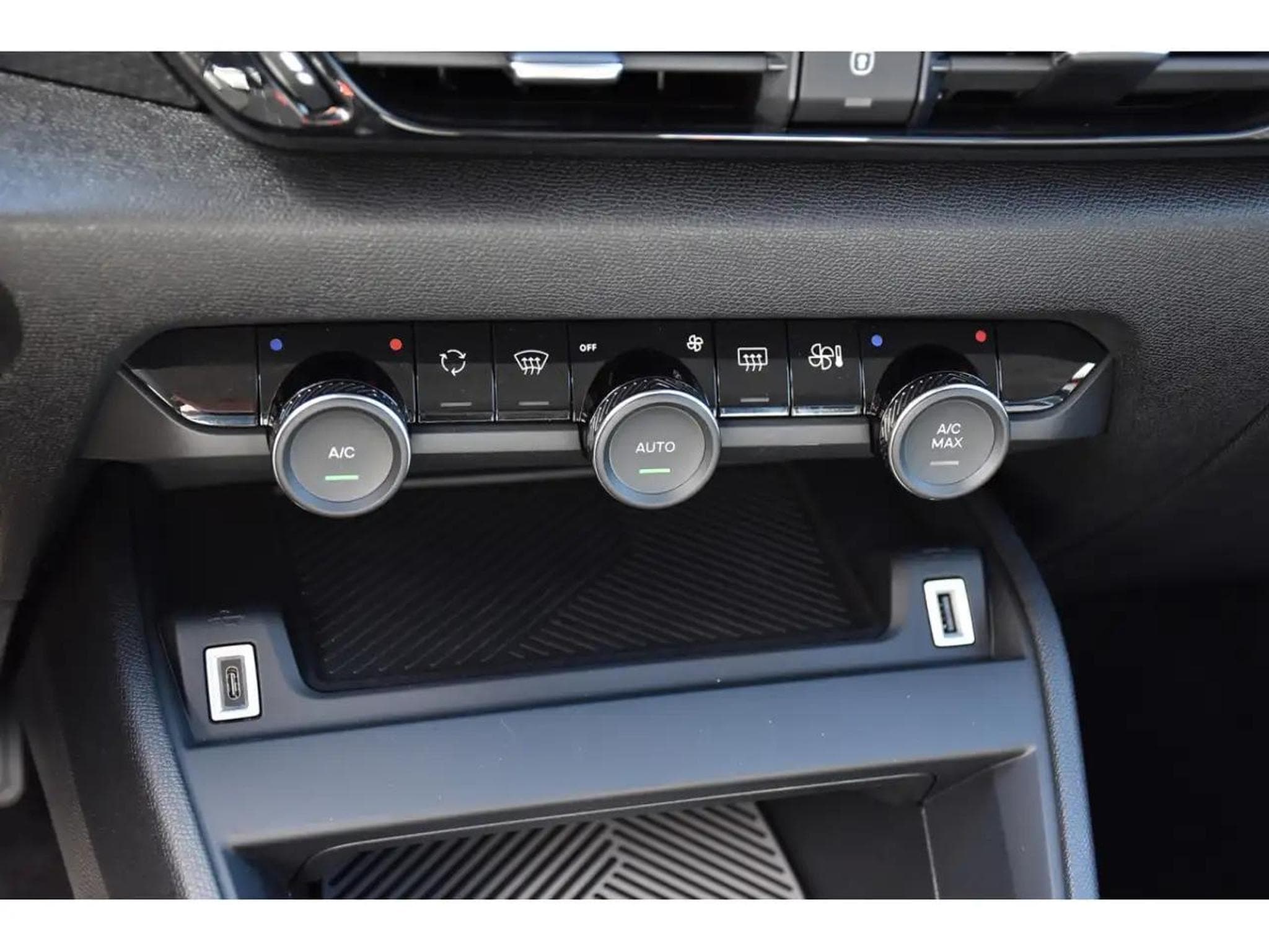 Citroën C4 (2025) - Foto 19