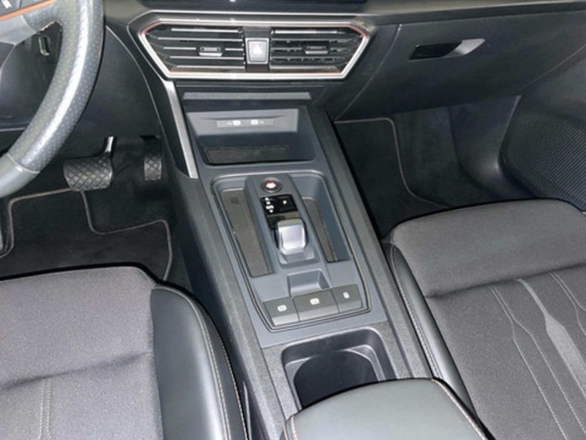 Cupra Formentor 2.0 4Drive TSI 140kW DSG (2022) - Foto 10