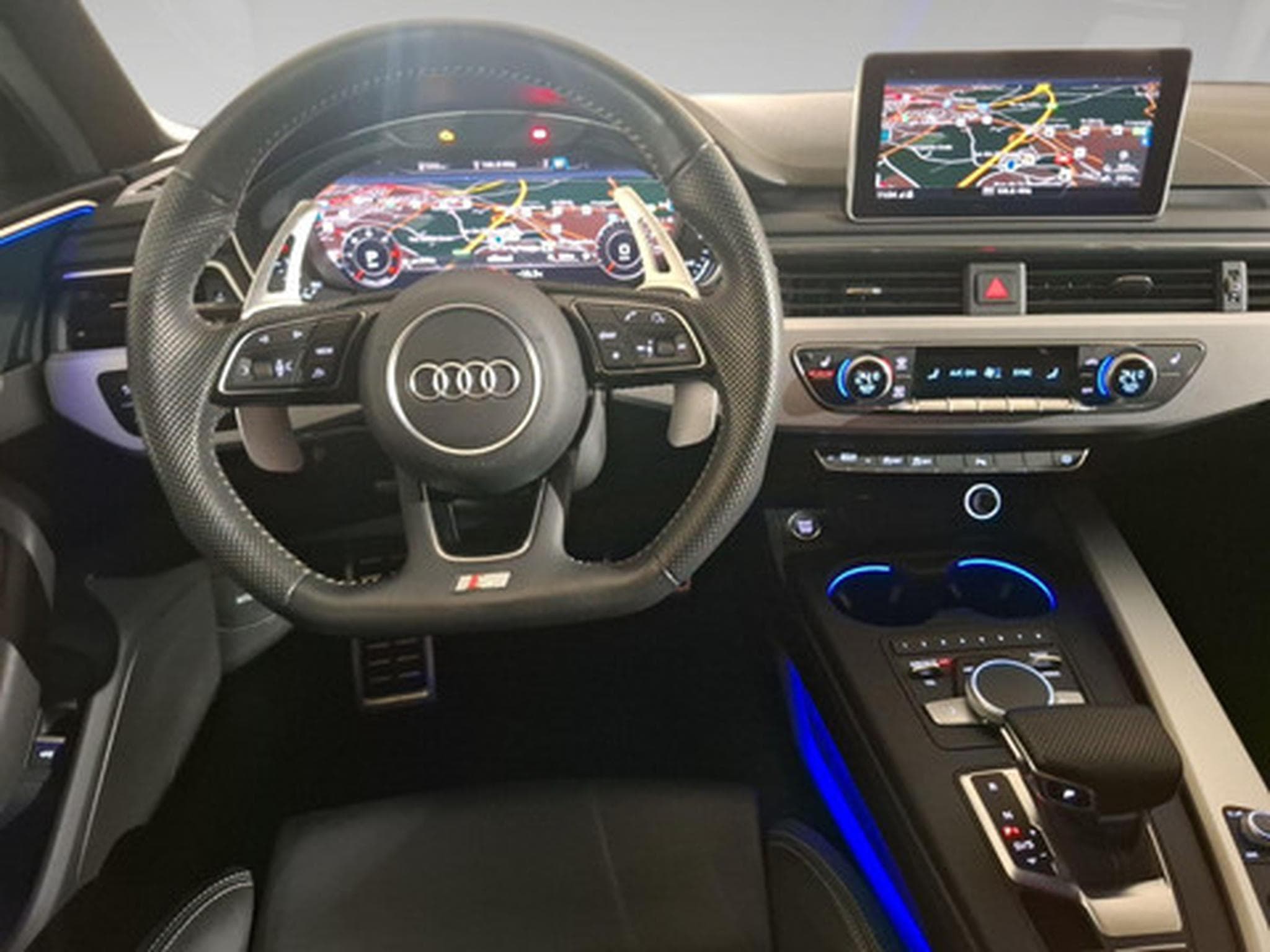Audi A4 2.0 TDI Sport Quattro (2019) - Photo 6
