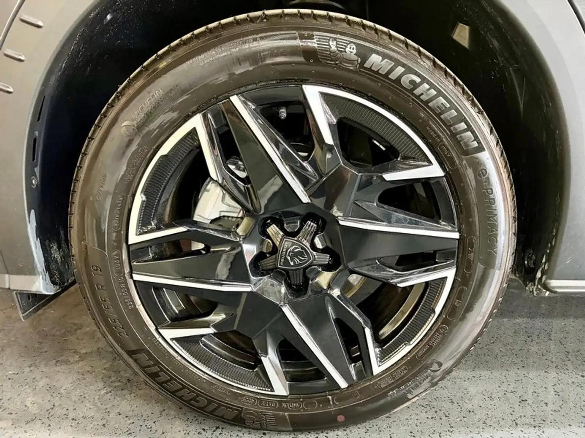 Peugeot 5008 (2026) - Foto 3