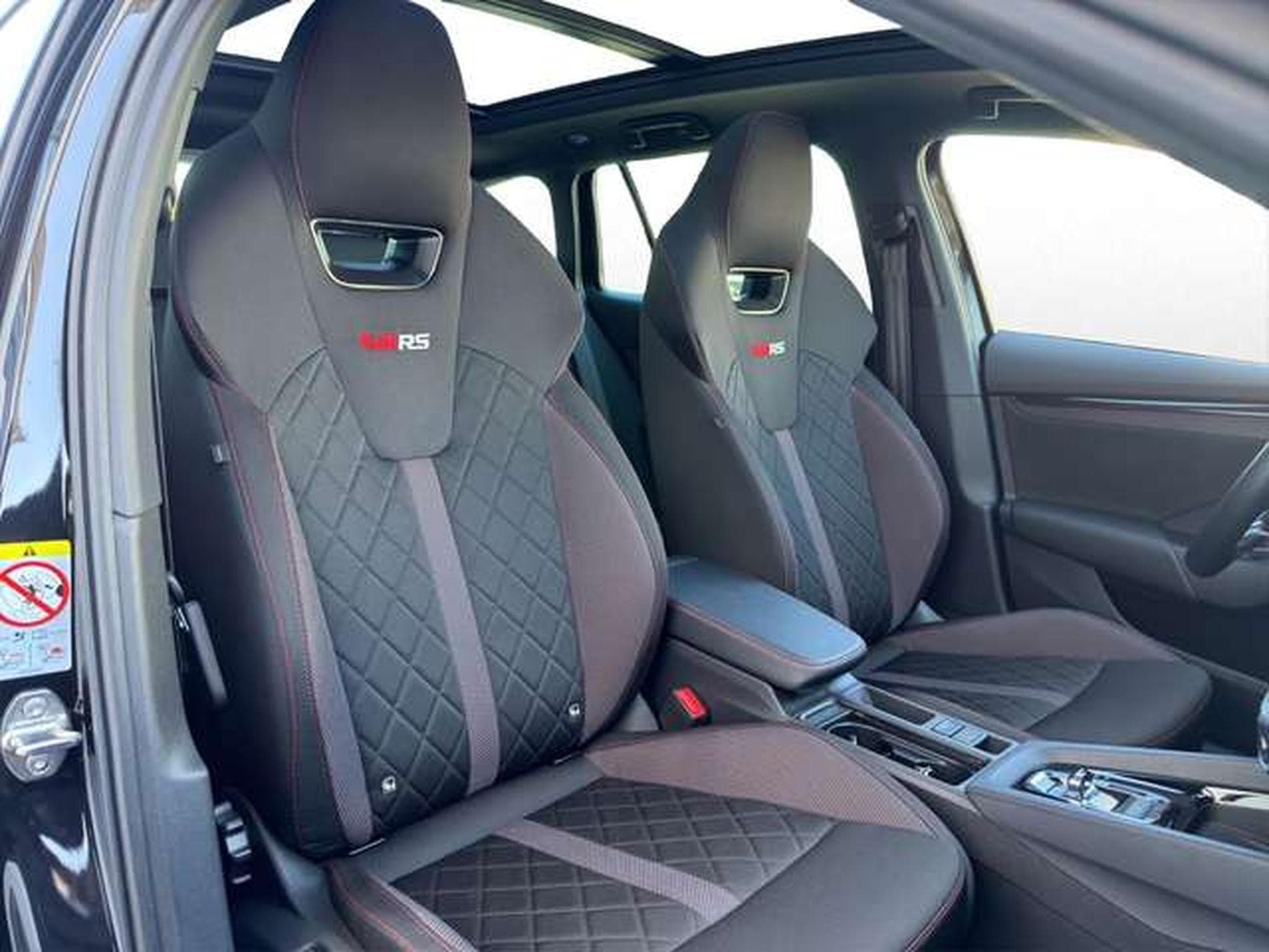 Skoda Octavia Combi RS/Pano/Side-As./360°/Columbus/AHK (2023) - Photo 14
