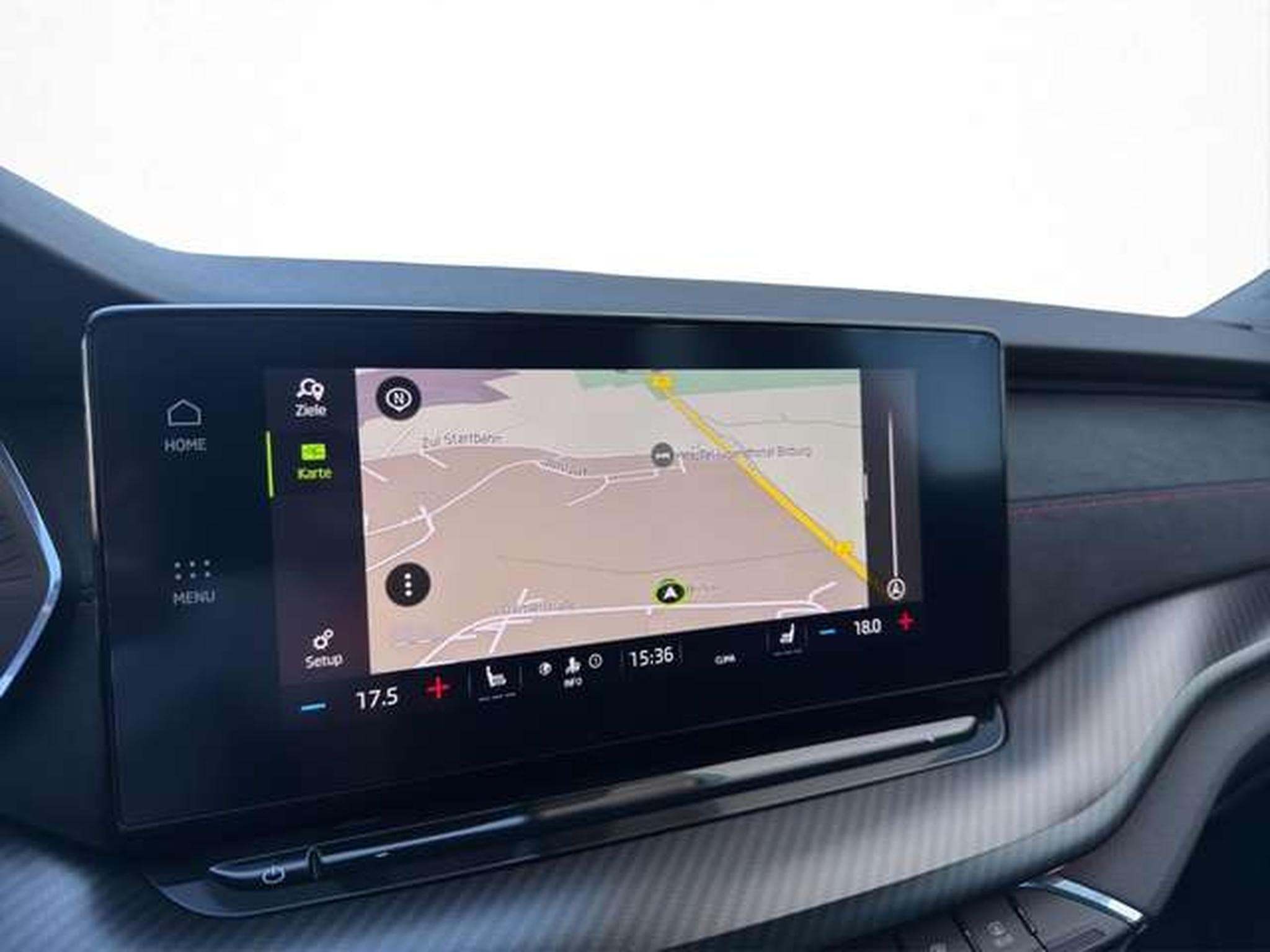 Skoda Octavia Combi RS/Pano/Side-As./360°/Columbus/AHK (2023) - Photo 18