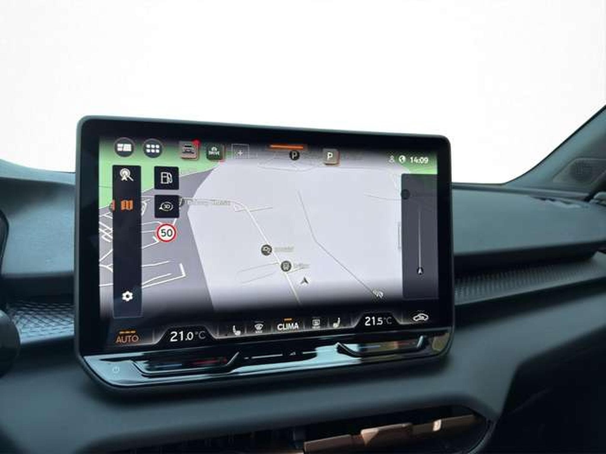 CUPRA Terramar 2.0 TSI 4Drive/Pano/Matrix/Sennh/Side-A (2025) - Photo 25