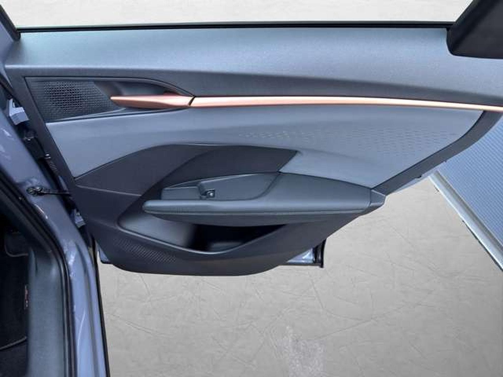 CUPRA Terramar 2.0 TSI 4Drive/Pano/Matrix/Sennh/Side-A (2025) - Photo 34