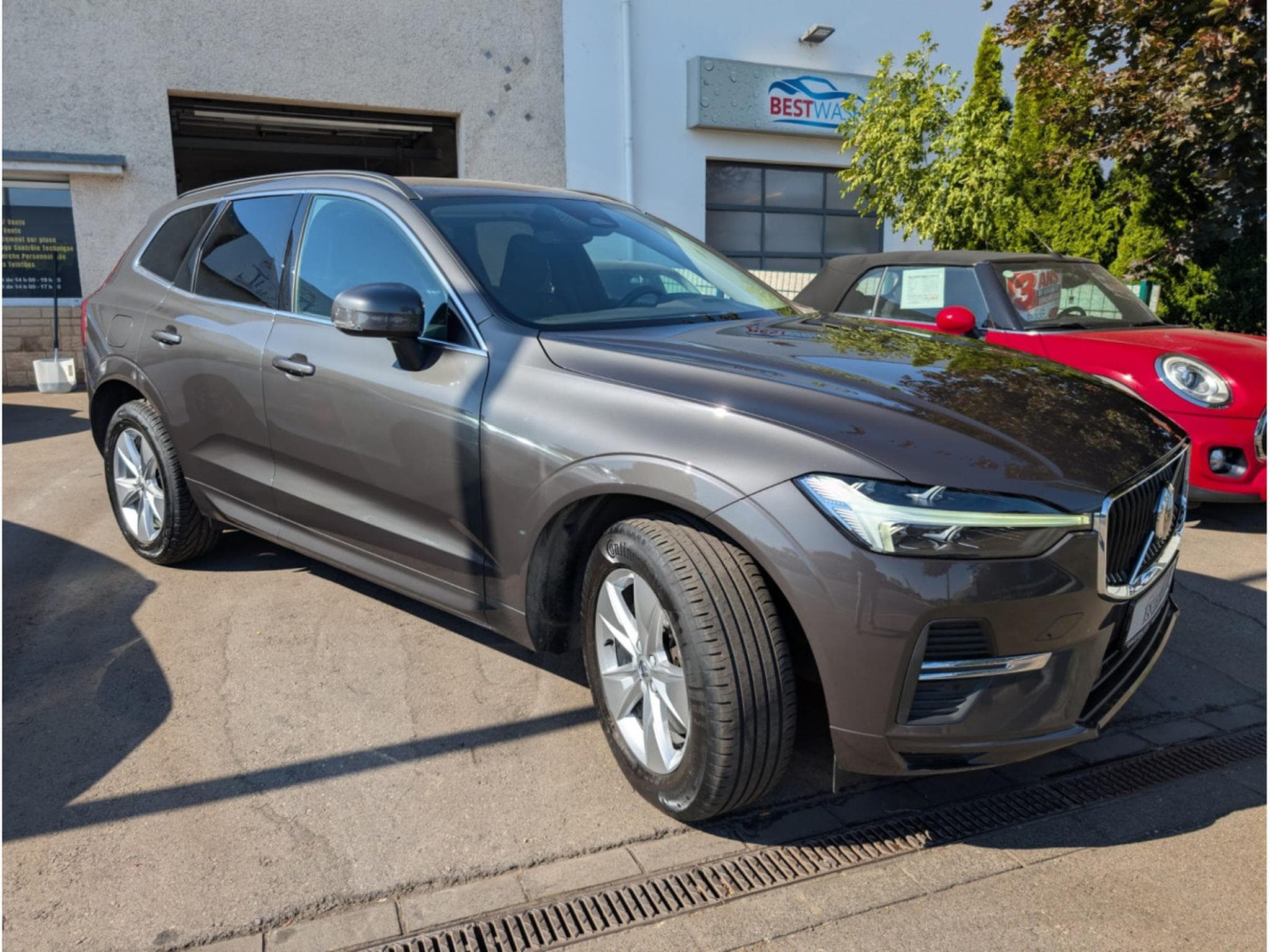 Volvo XC60 2.0 B4 D MHEV CORE (2022) - Photo 3