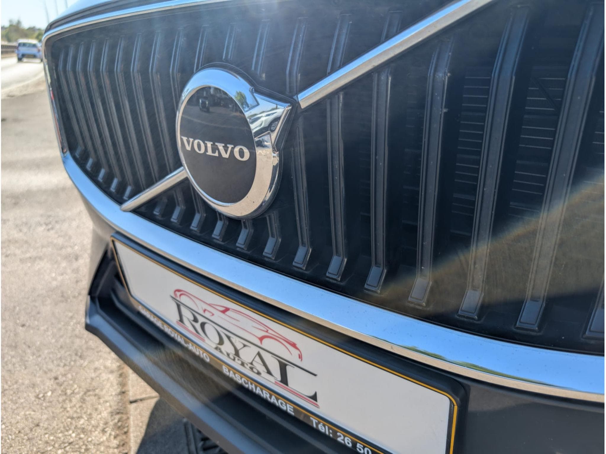 Volvo XC60 2.0 B4 D MHEV CORE (2022) - Photo 6