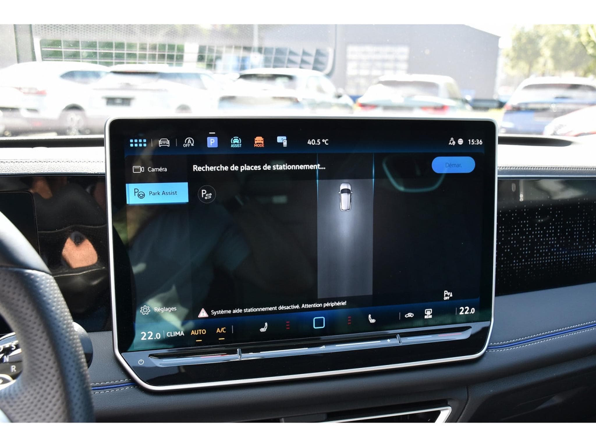 VW Tiguan 2.0 TDI R-Line DSG PANO CHFF ADD TRAVEL CAM360 1° MAIN (2024) - Photo 14