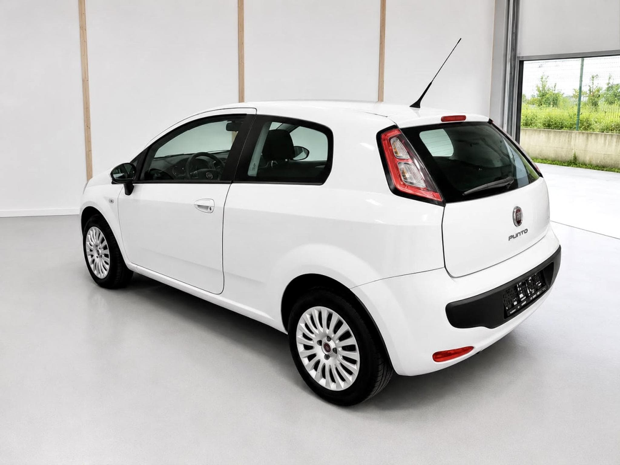 Fiat Punto Evo 1.4 8v Active Clim (2010) - Photo 3