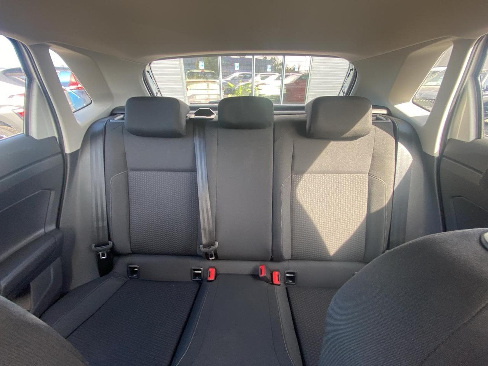 VW POLO 1.0 TGI 90 LOUNGE BUSINESS (2020) - Foto 14
