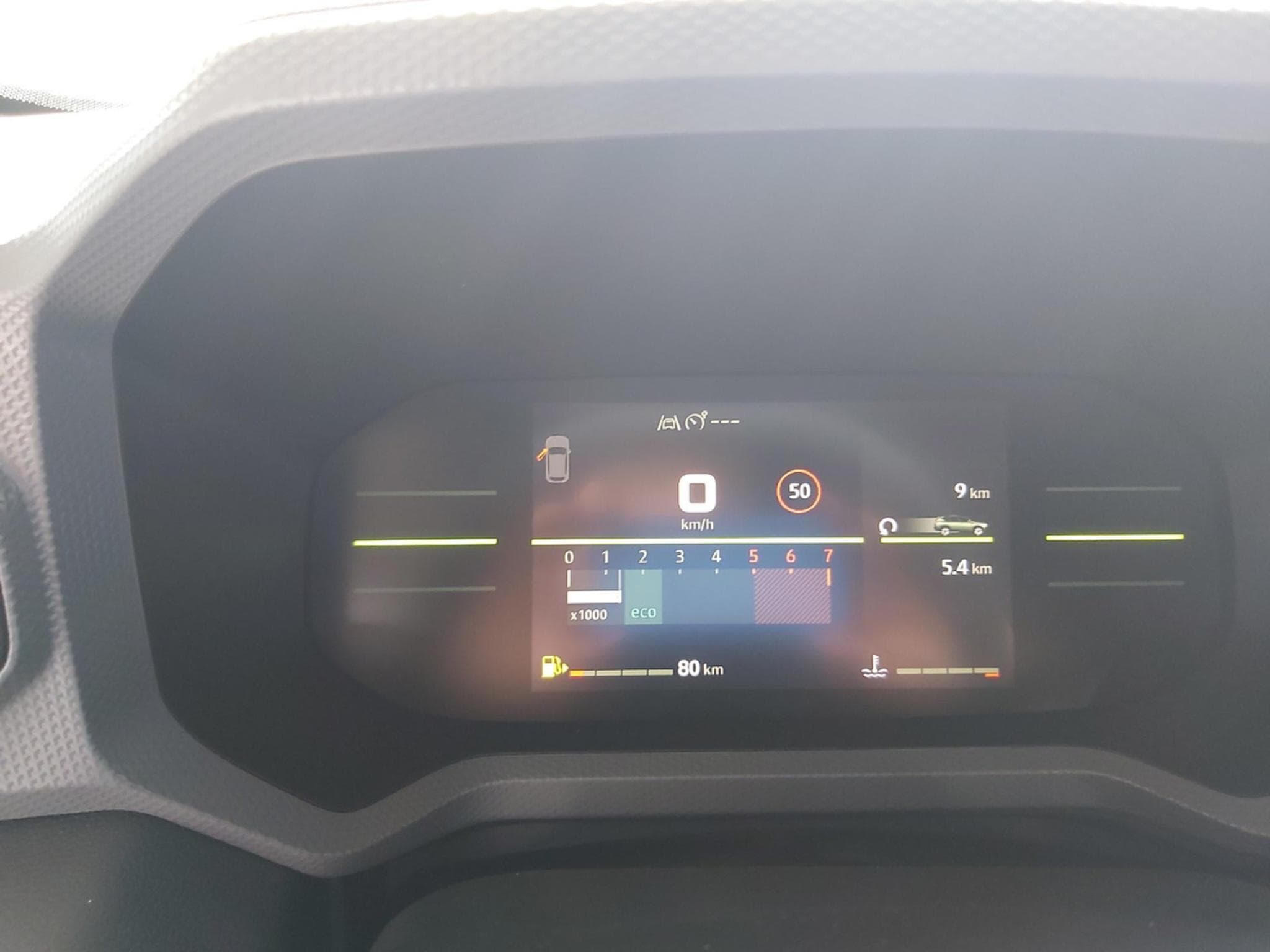 Dacia Bigster 1.2 Mild Hybrid 140 Essential (2026) - Photo 10
