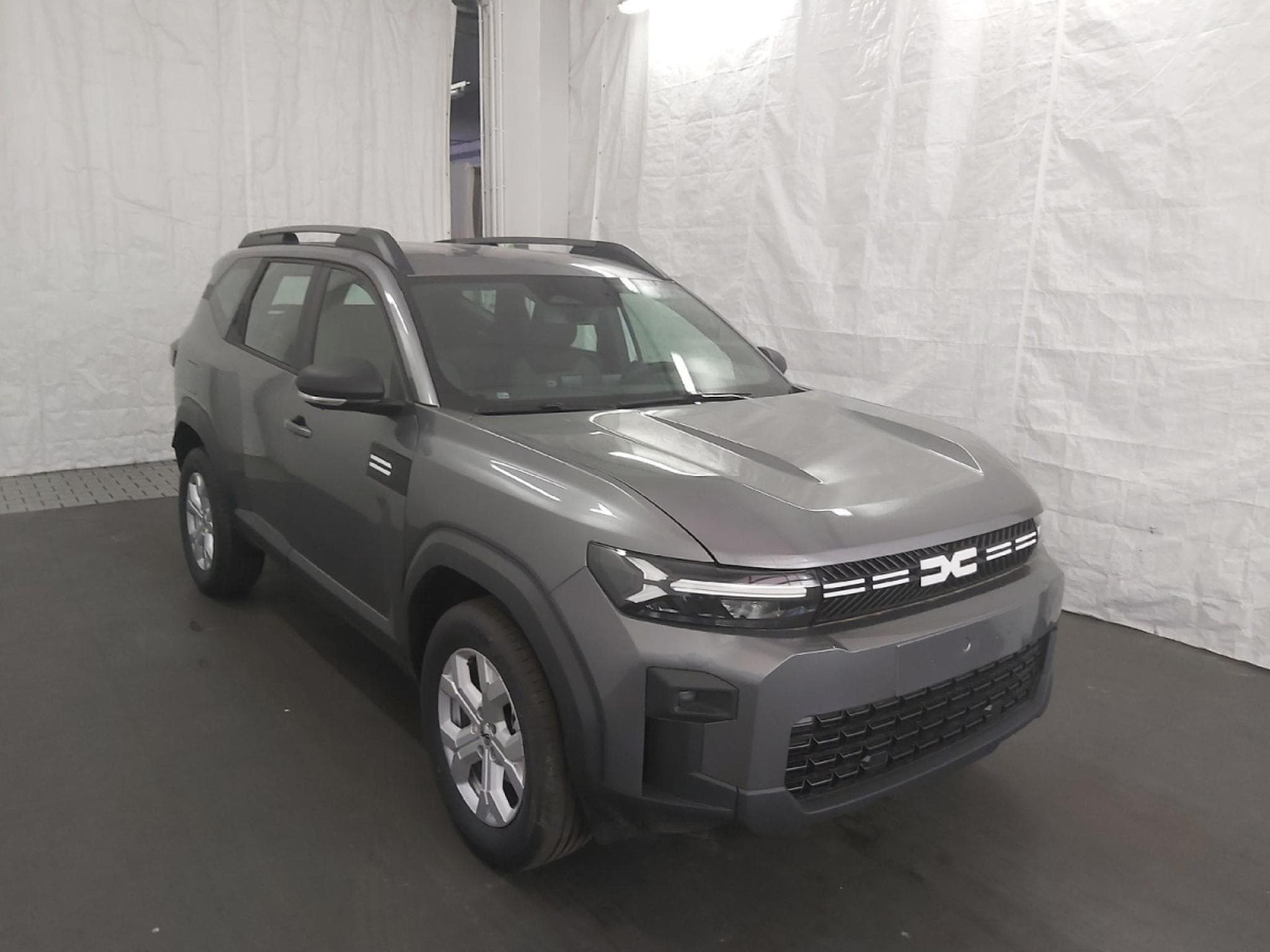 Dacia Bigster 1.2 Mild Hybrid 140 Essential (2026) - Photo 2