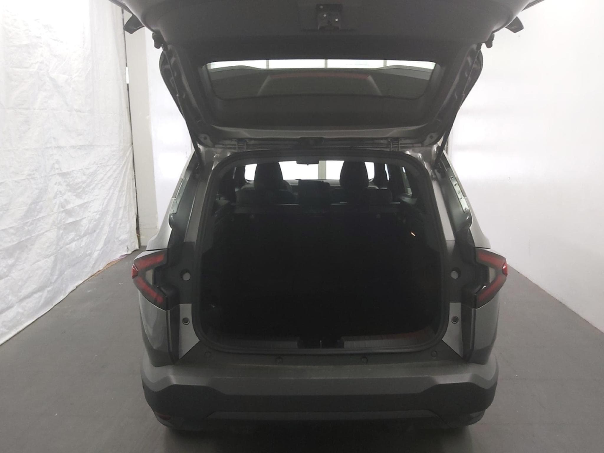 Dacia Bigster 1.2 Mild Hybrid 140 Essential (2026) - Photo 5