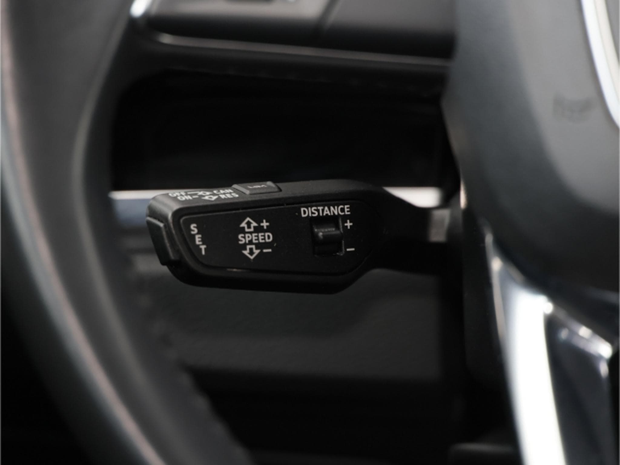 Audi Q3 TFSI advanced LED AHK Navi Kamera (2019) - Foto 12