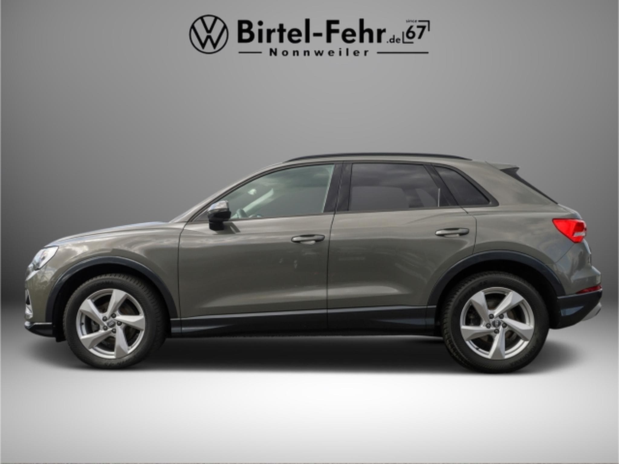Audi Q3 TFSI advanced LED AHK Navi Kamera (2019) - Foto 2