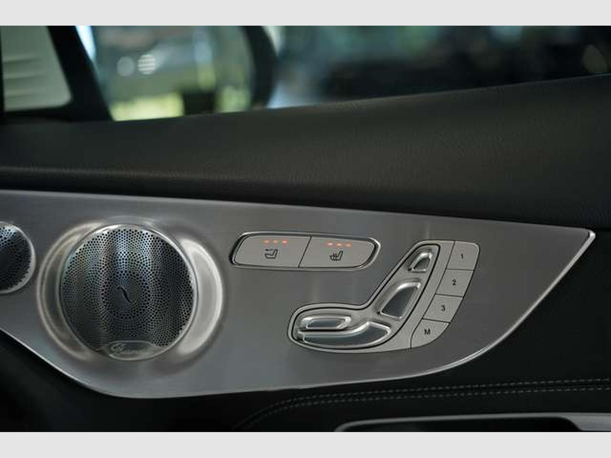 Mercedes C 400 4M AMG Line Cabrio 2H *AirScf*Digital*H-UP (2020) - Foto 18