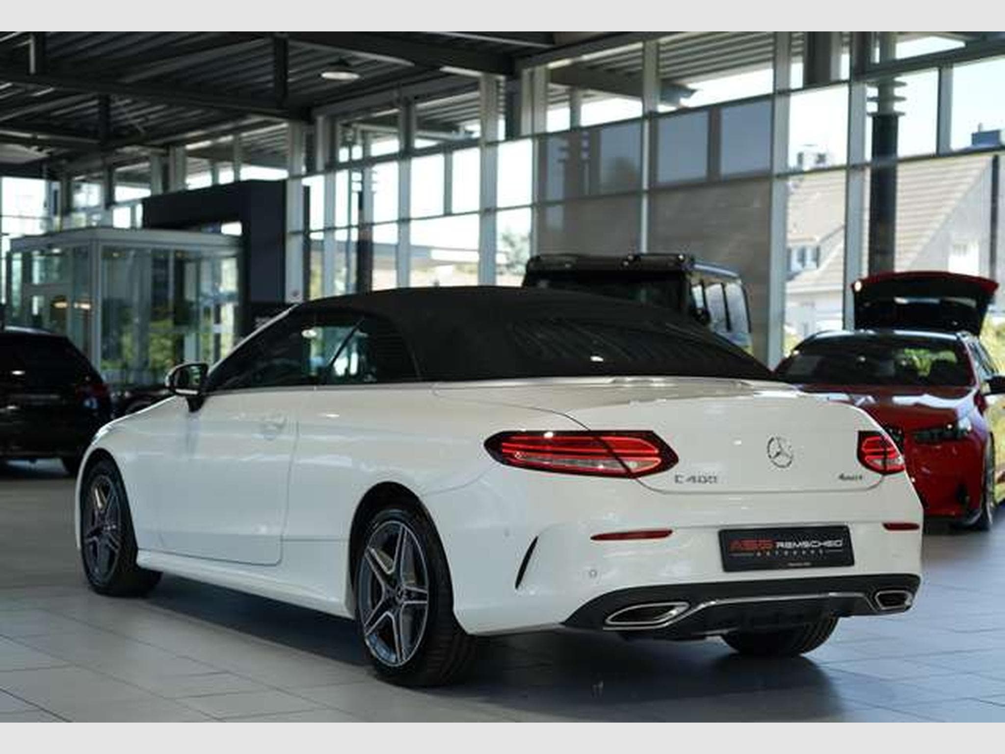 Mercedes C 400 4M AMG Line Cabrio 2H *AirScf*Digital*H-UP (2020) - Foto 46
