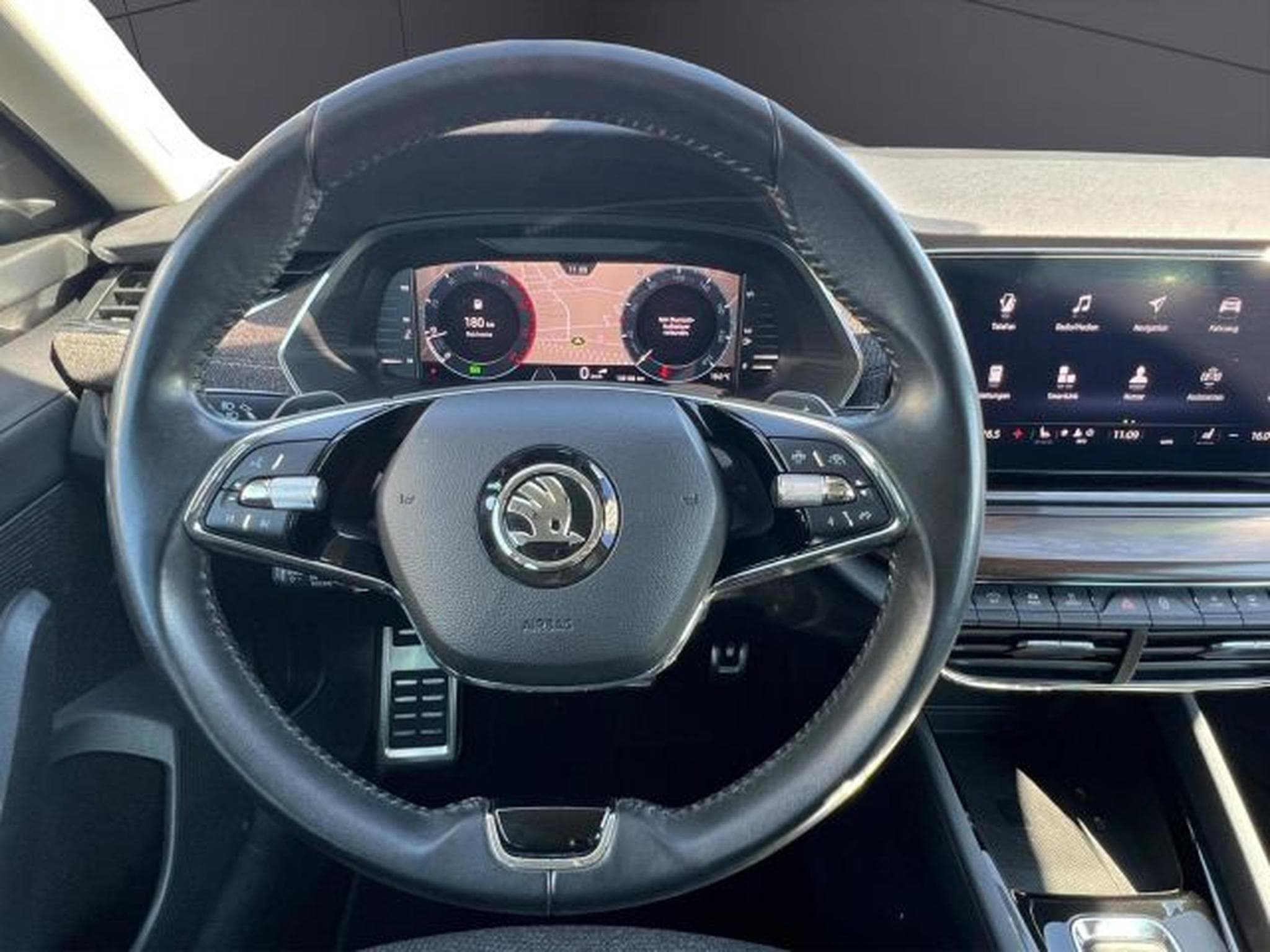 Skoda Octavia Octavia Combi Scout 4x4 NAVI,KLIMA,SHZ,AUTOMATIK (2023) - Photo 9