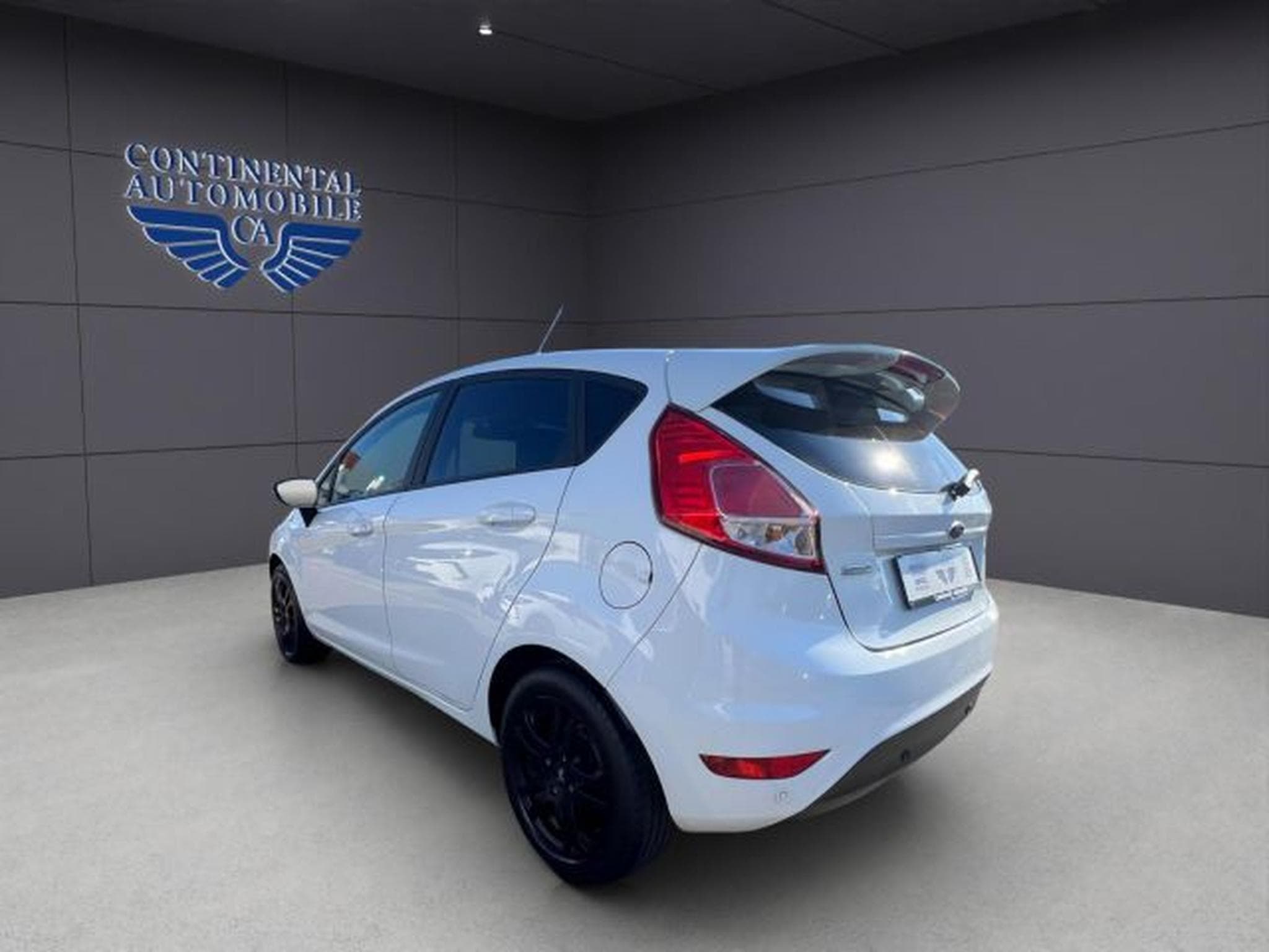 Ford Fiesta Fiesta Sync Edition KLIMA,PDC,SHZ,ESP,ABS Klima (2015) - Photo 4
