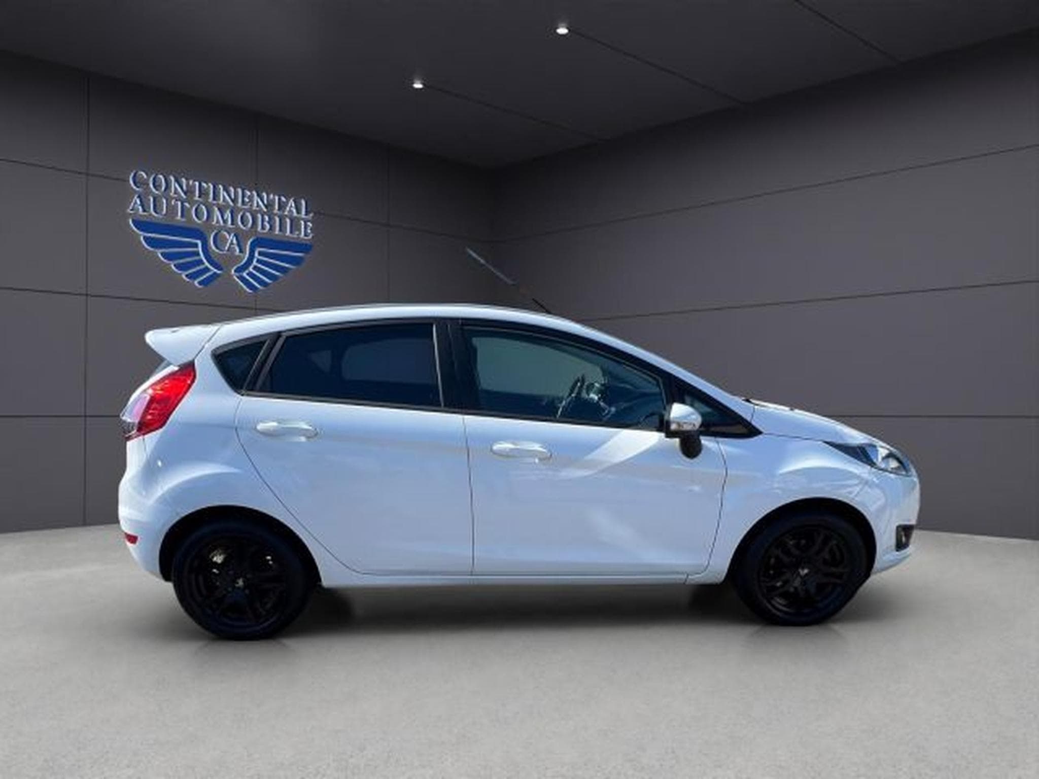 Ford Fiesta Fiesta Sync Edition KLIMA,PDC,SHZ,ESP,ABS Klima (2015) - Photo 7