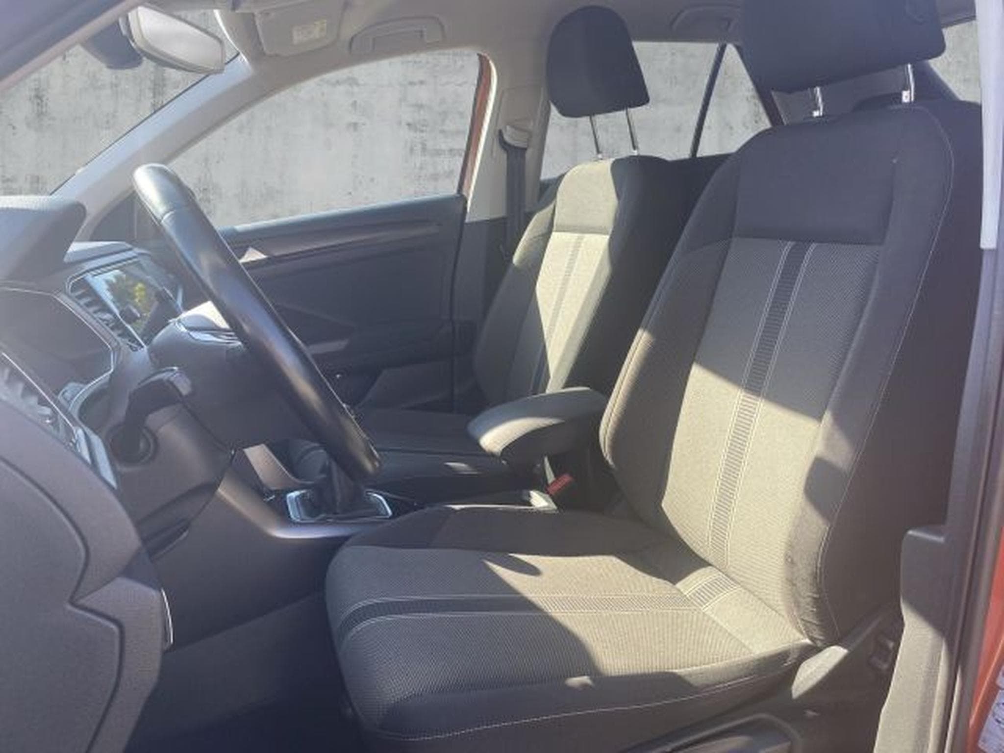 VW T-Roc T-Roc 1.5 TSI Style NAVI LED Assist+ ACC SHZG (2018) - Photo 11